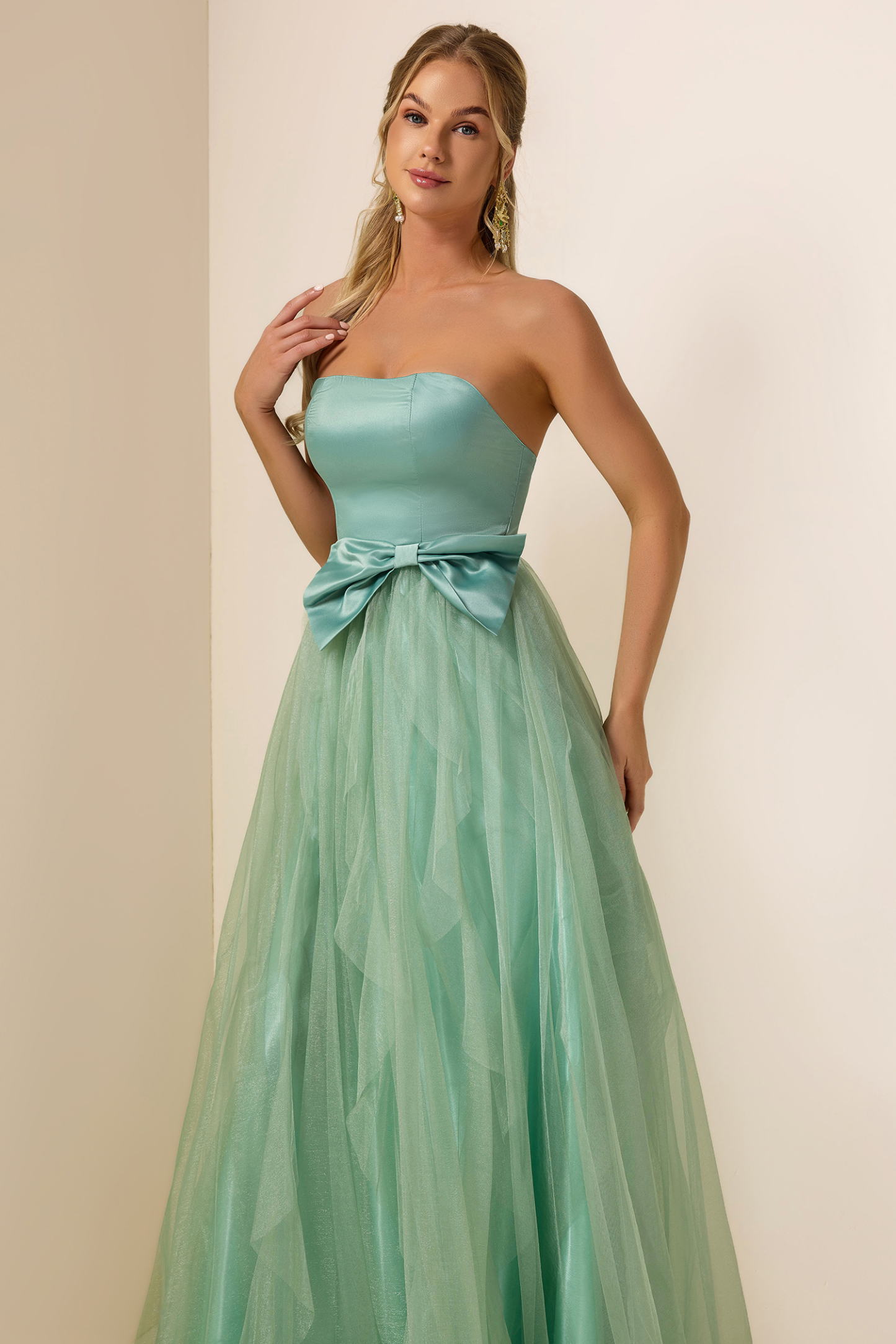 Bow Splicing Off-Shoulder Maxi Dress
