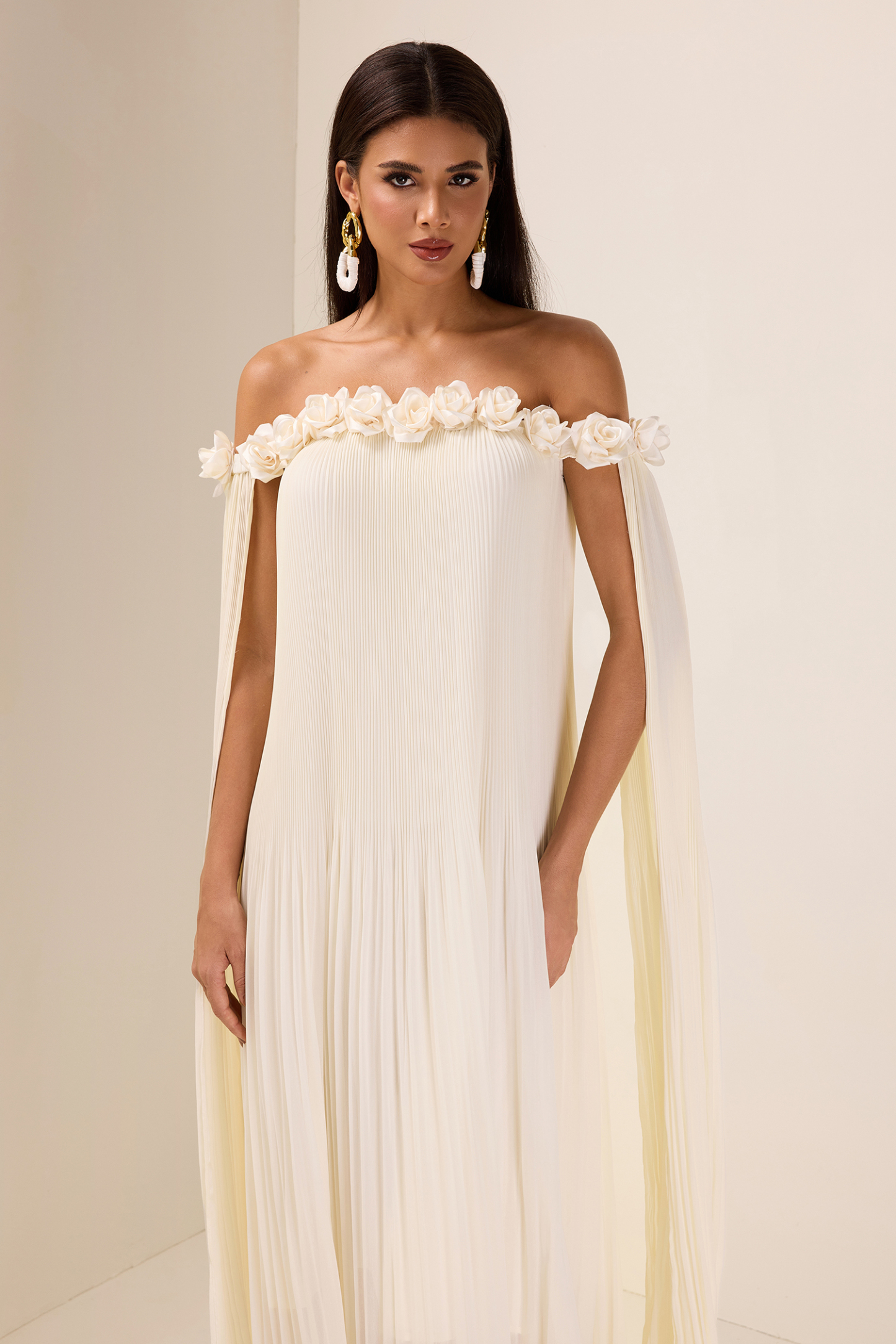 3D Flower Chiffon Off-Shoulder Pleat Maxi Dress