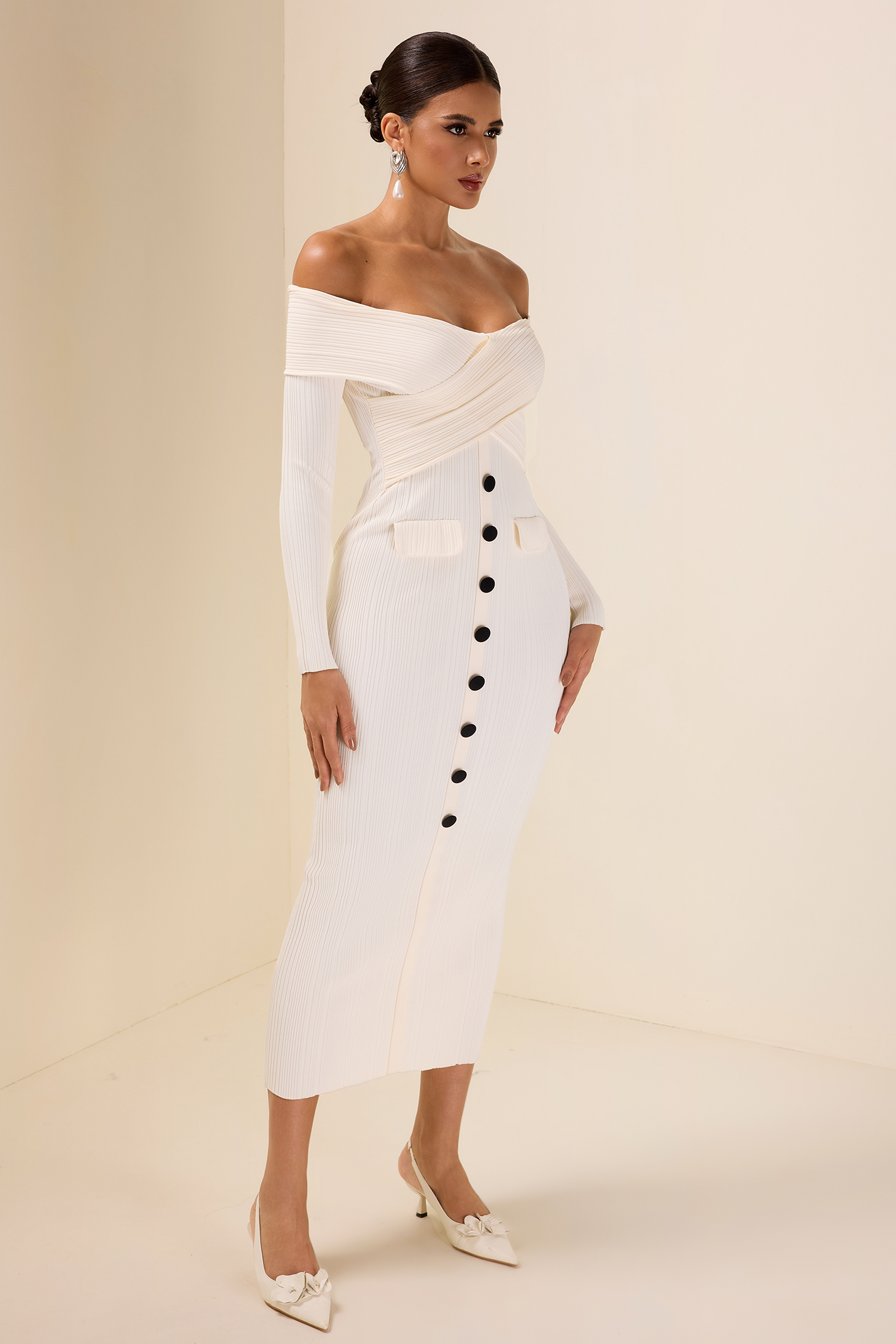 Knit Off-Shoulder Bottom Midi Dress