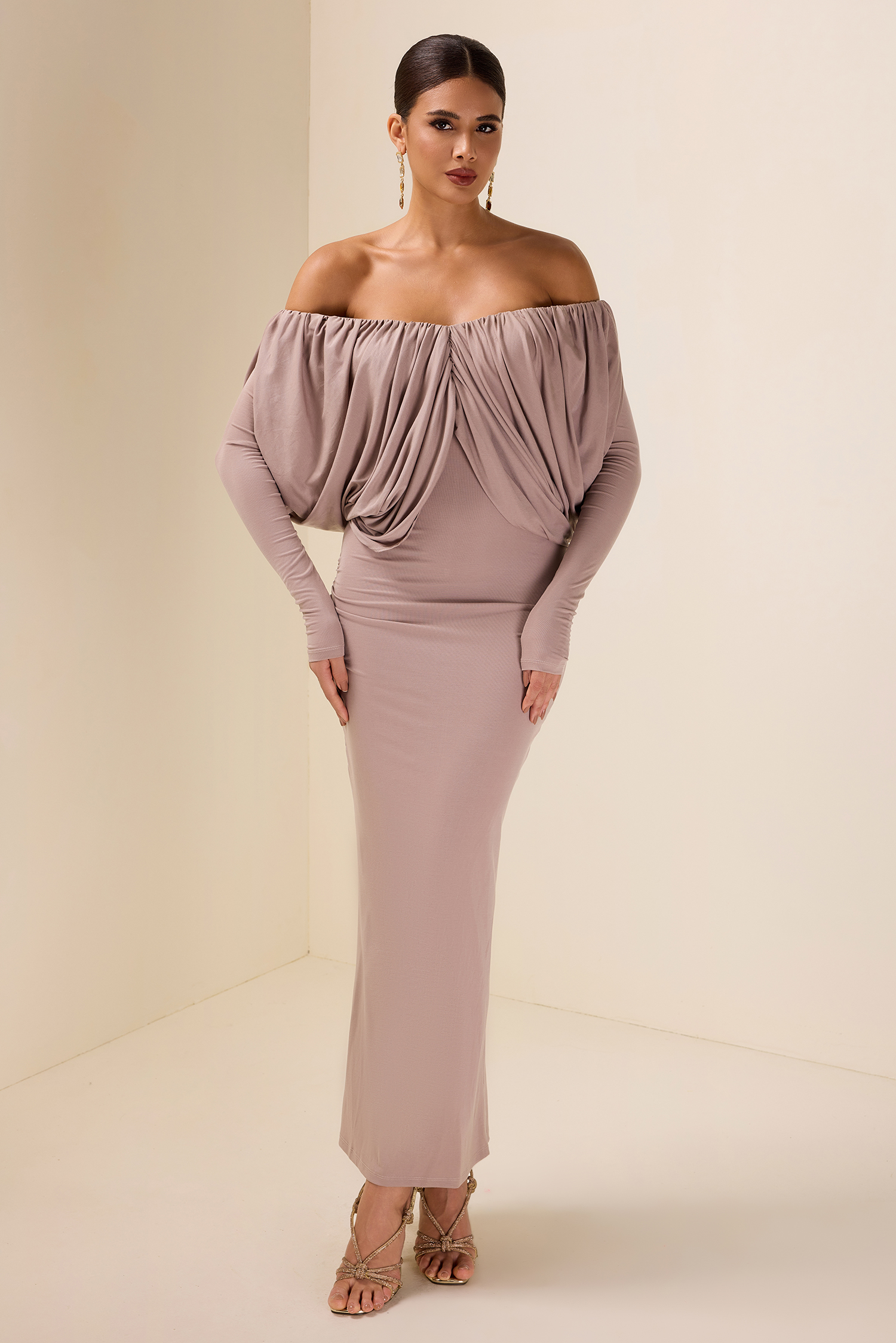 Jersey Gathering Long Sleeve Midi Dress