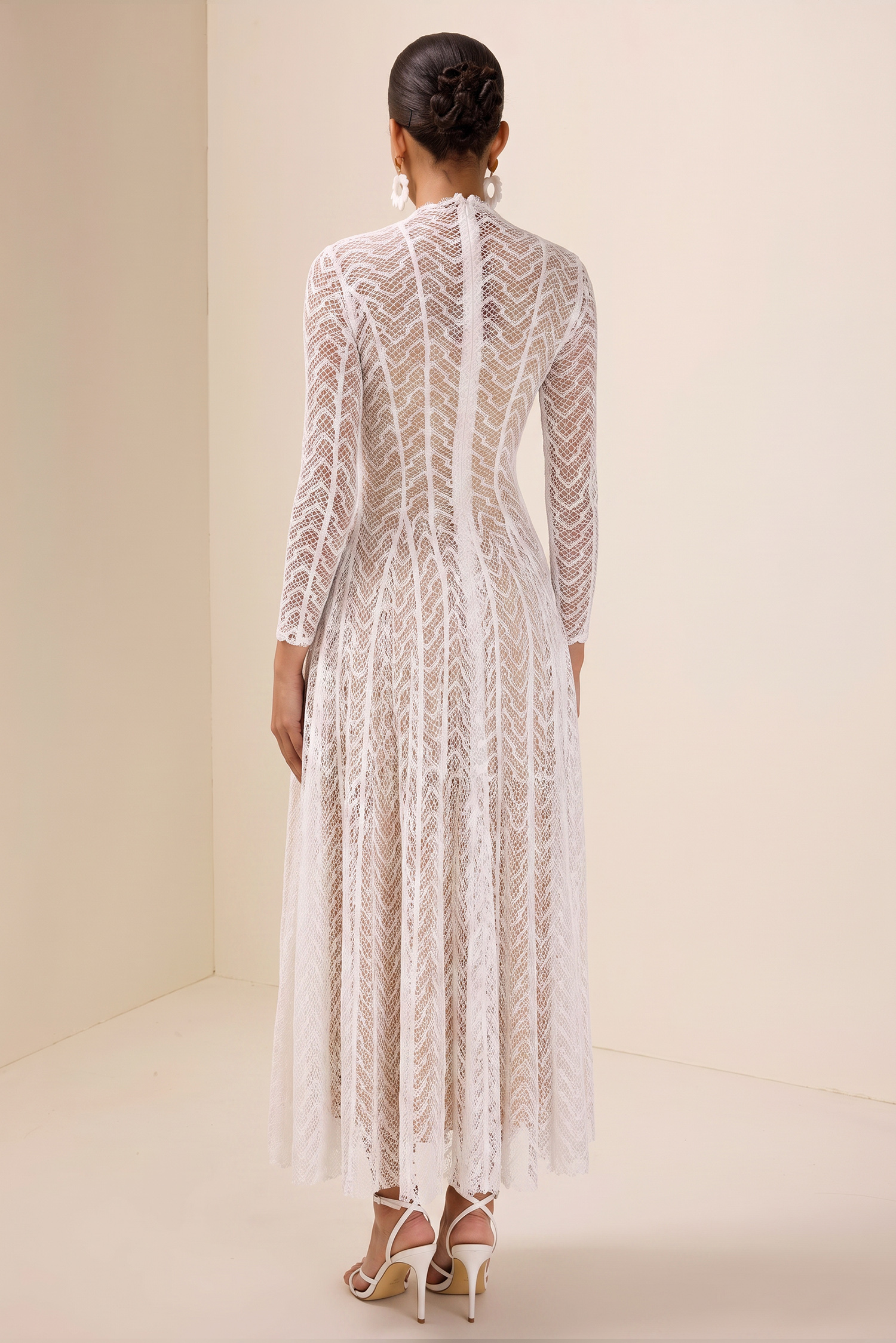 Solid Long Sleeve Lace Maxi Dress – JardinVue