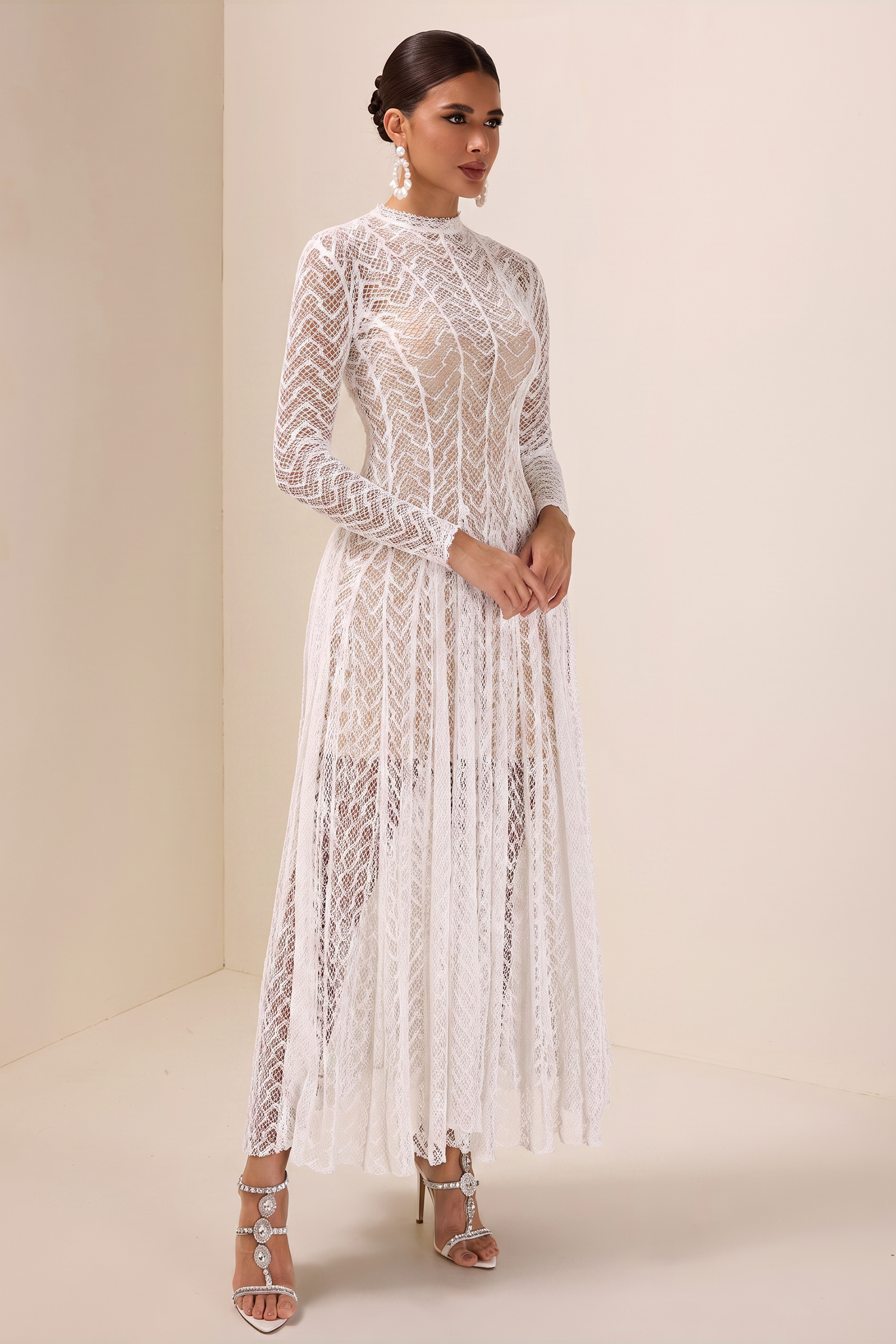 Solid Long Sleeve Lace Maxi Dress – JardinVue