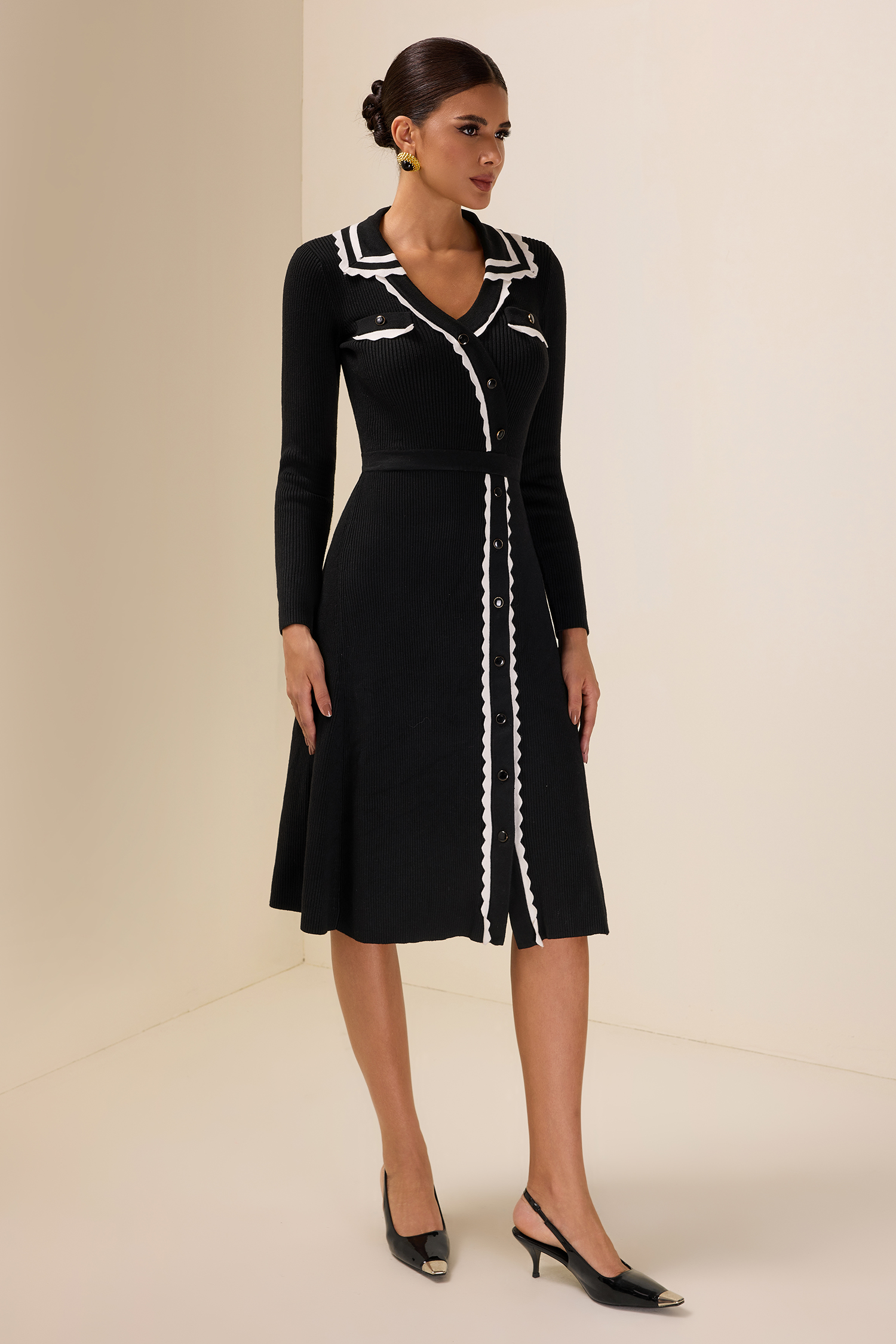 Knit Contrast Color Long Sleeve Midi Dress