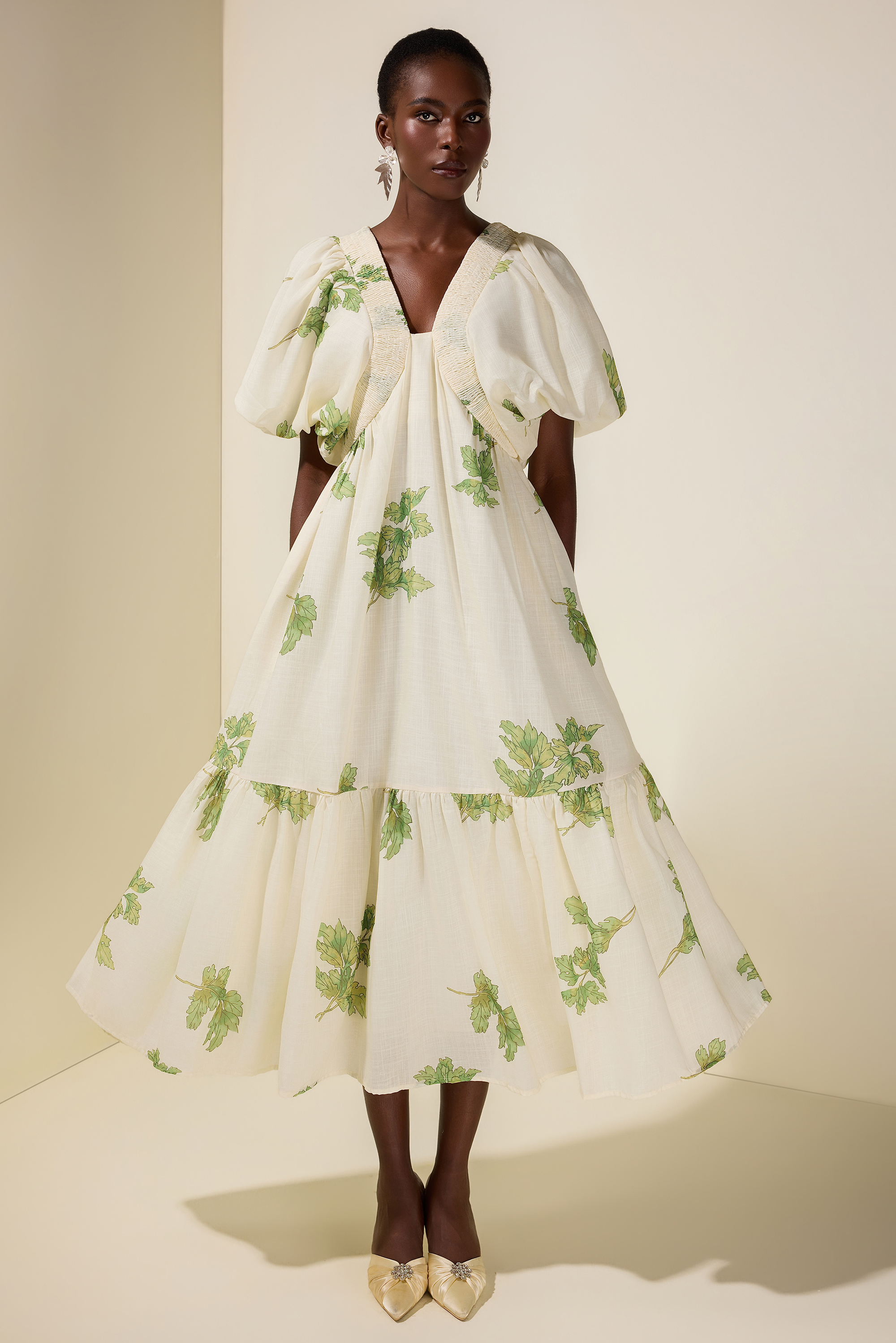 Botanical Print Smocking Puff Sleeve Midi Dress