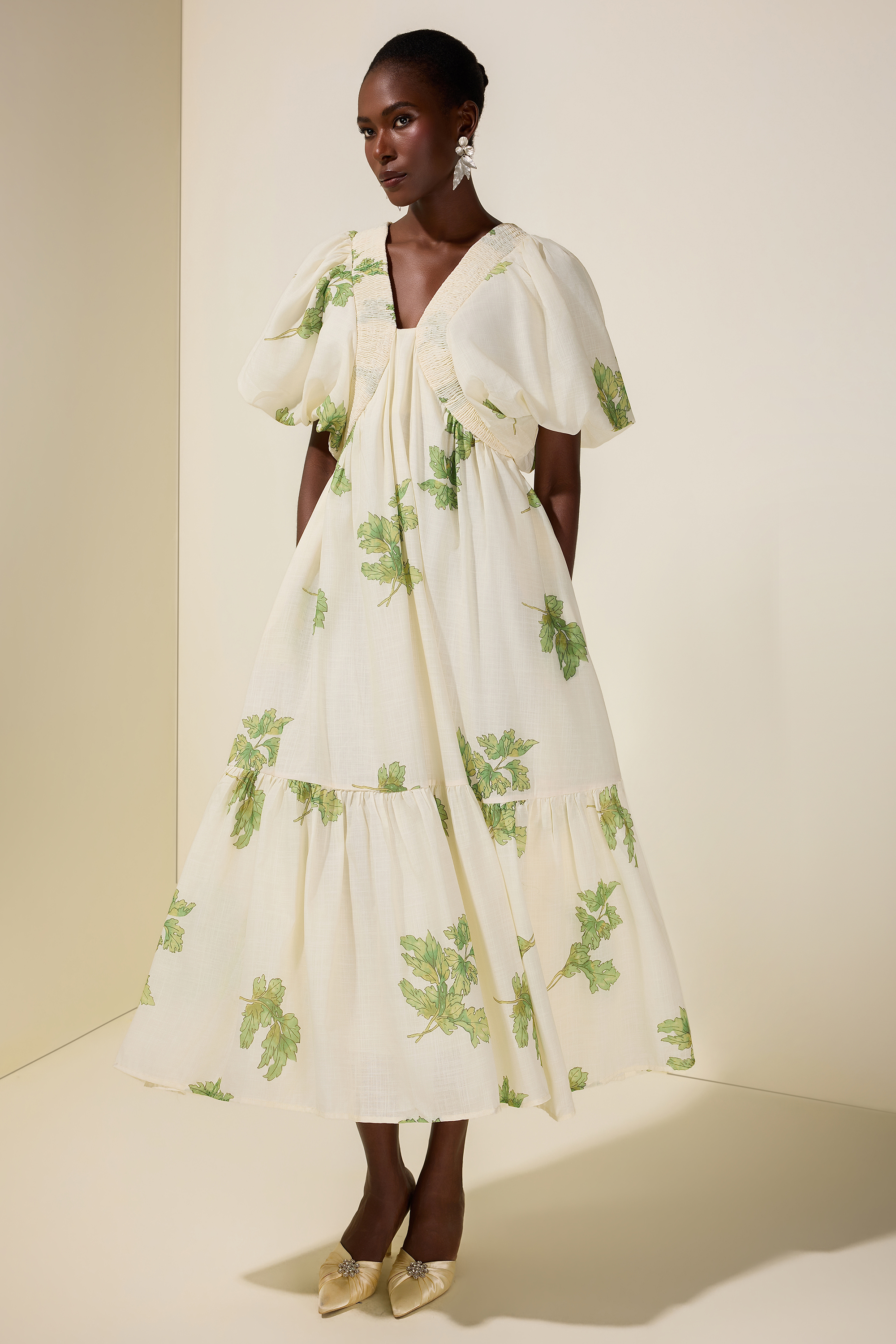 Botanical Print Smocking Puff Sleeve Midi Dress