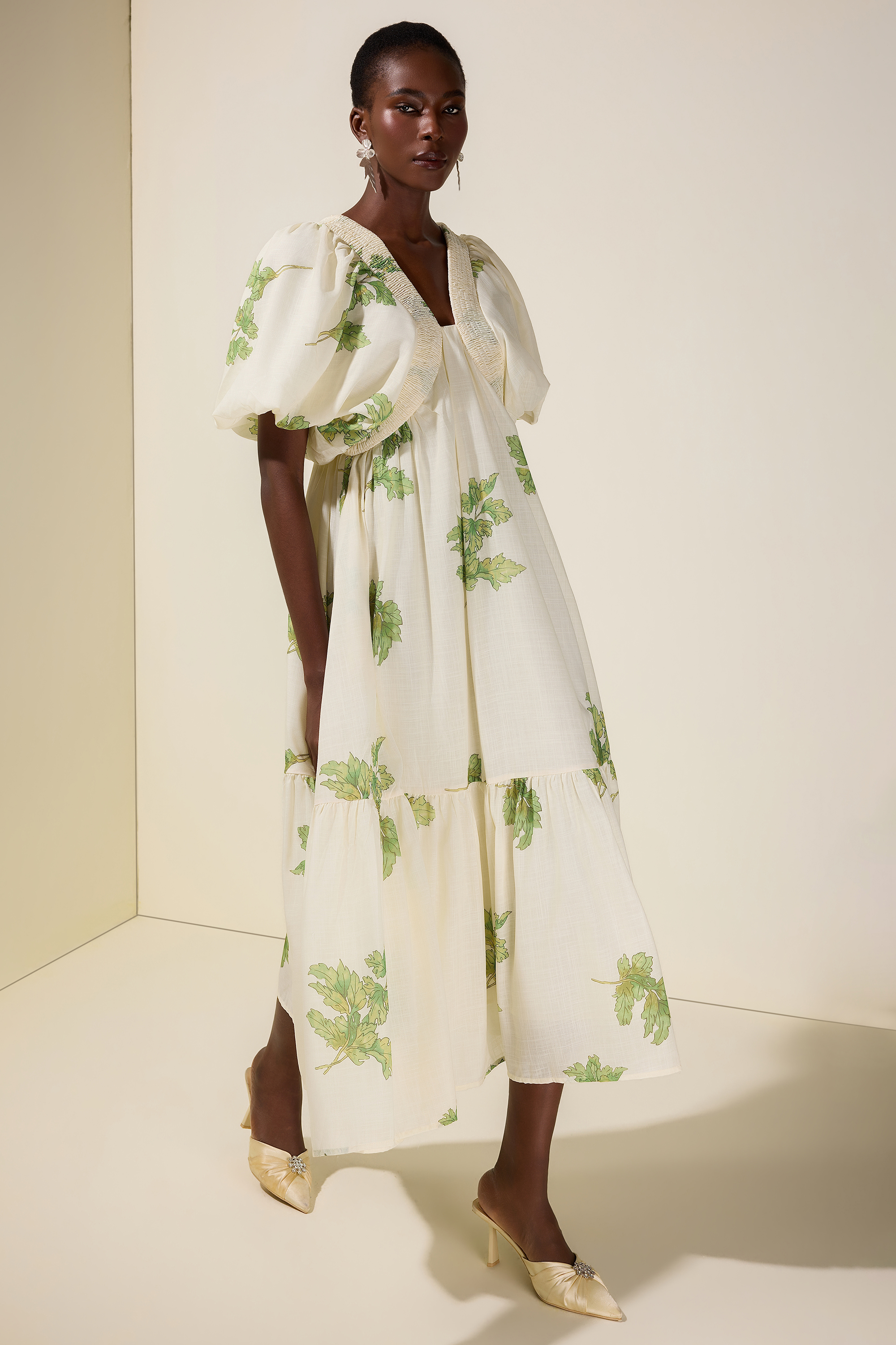 Botanical Print Smocking Puff Sleeve Midi Dress