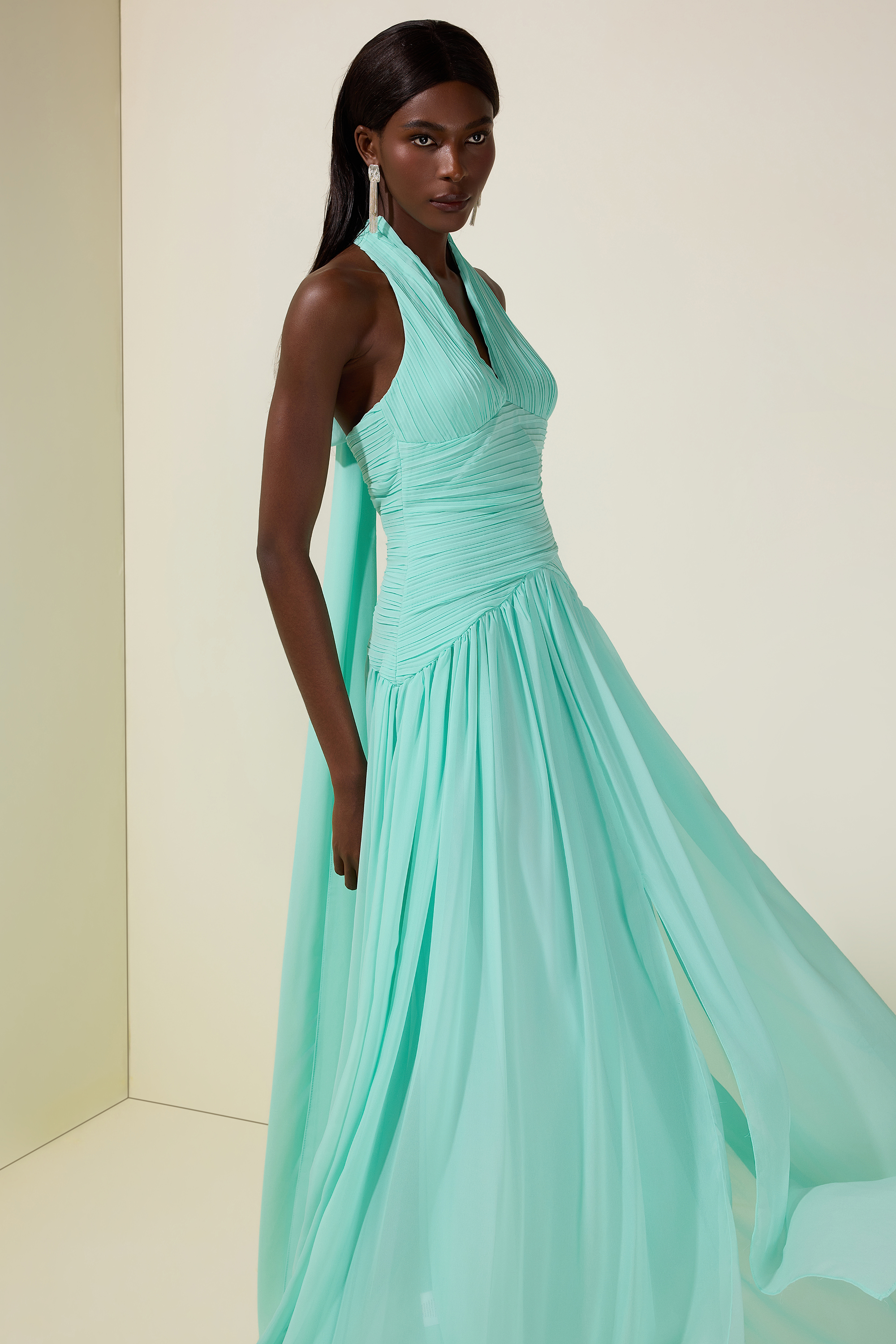 Pleated Halter Neck Backless Maxi Dress