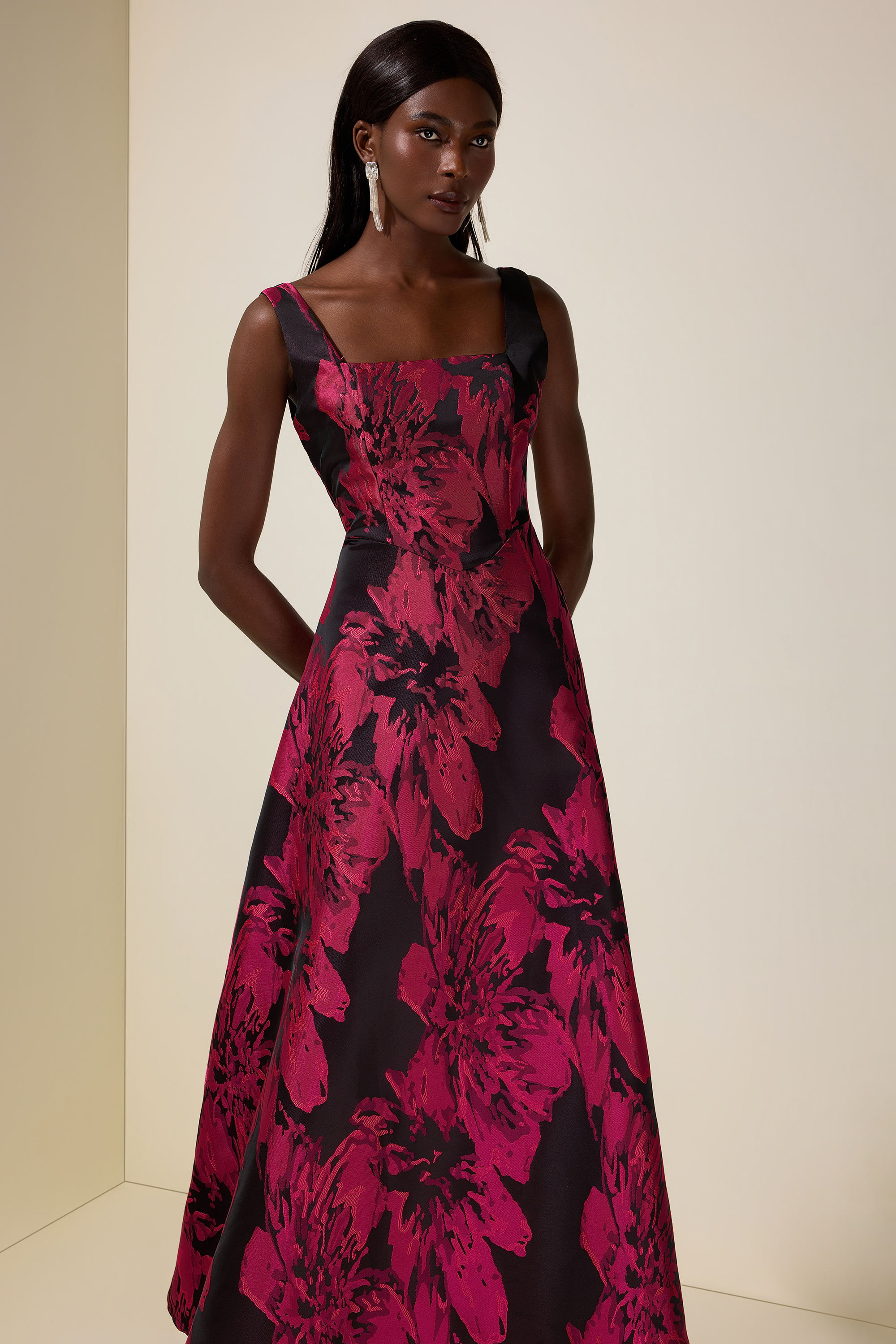 Jacquard Square Collar Sleeveless Midi Dress