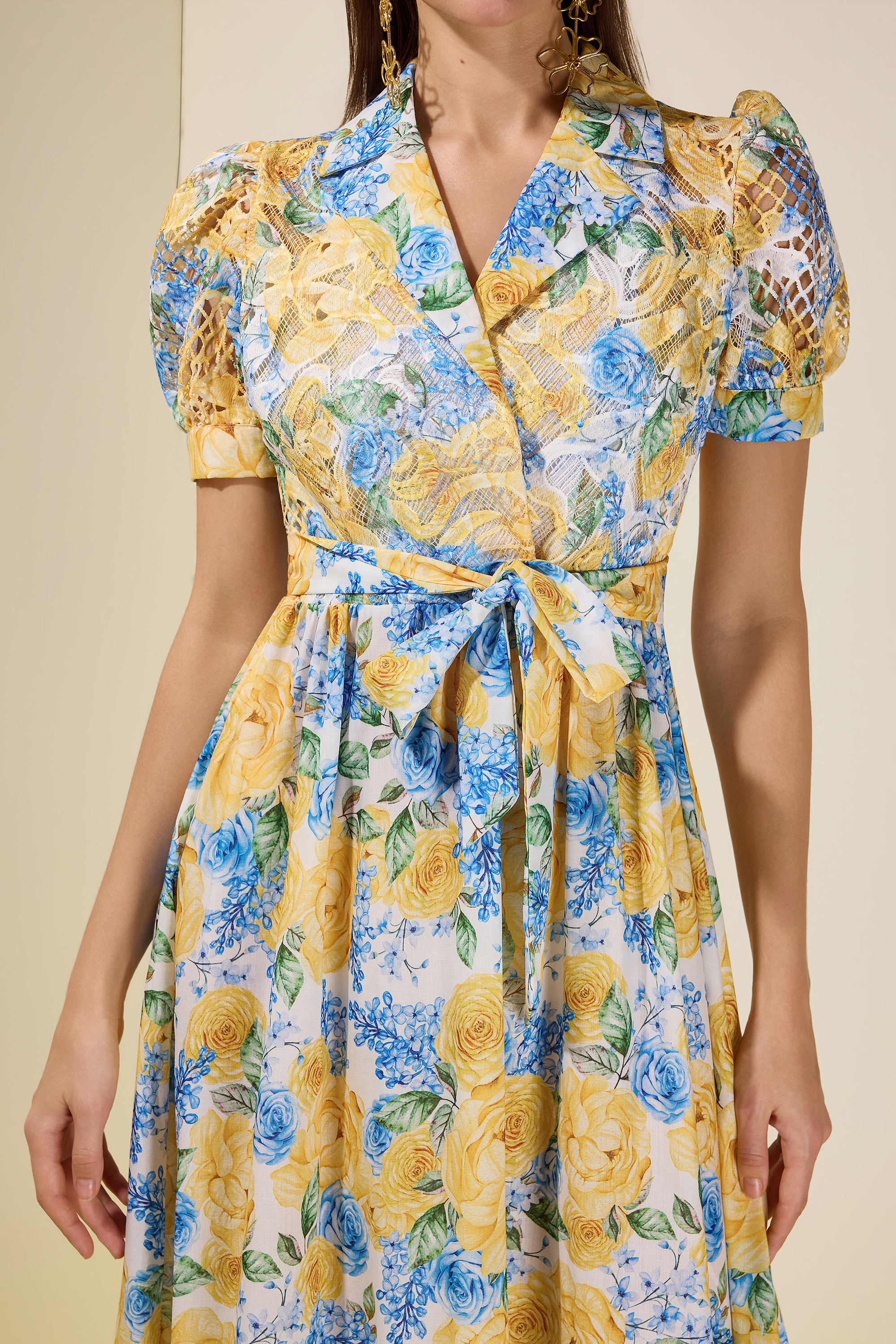 Floral Lace Tailored Collar Midi Dress