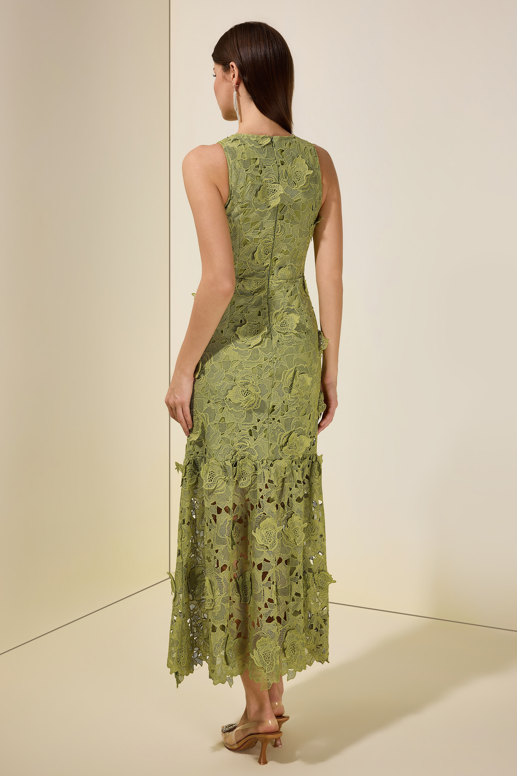 Lace Embroidered Sleeveless Midi Dress