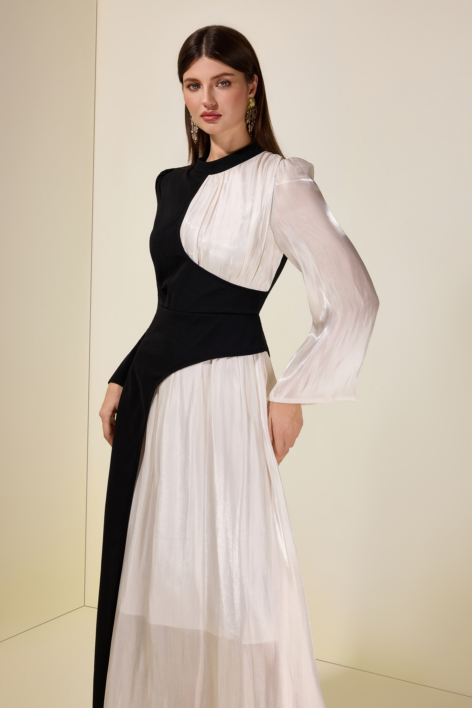 Contrast Color Satin Splicing Jersey Maxi Dress