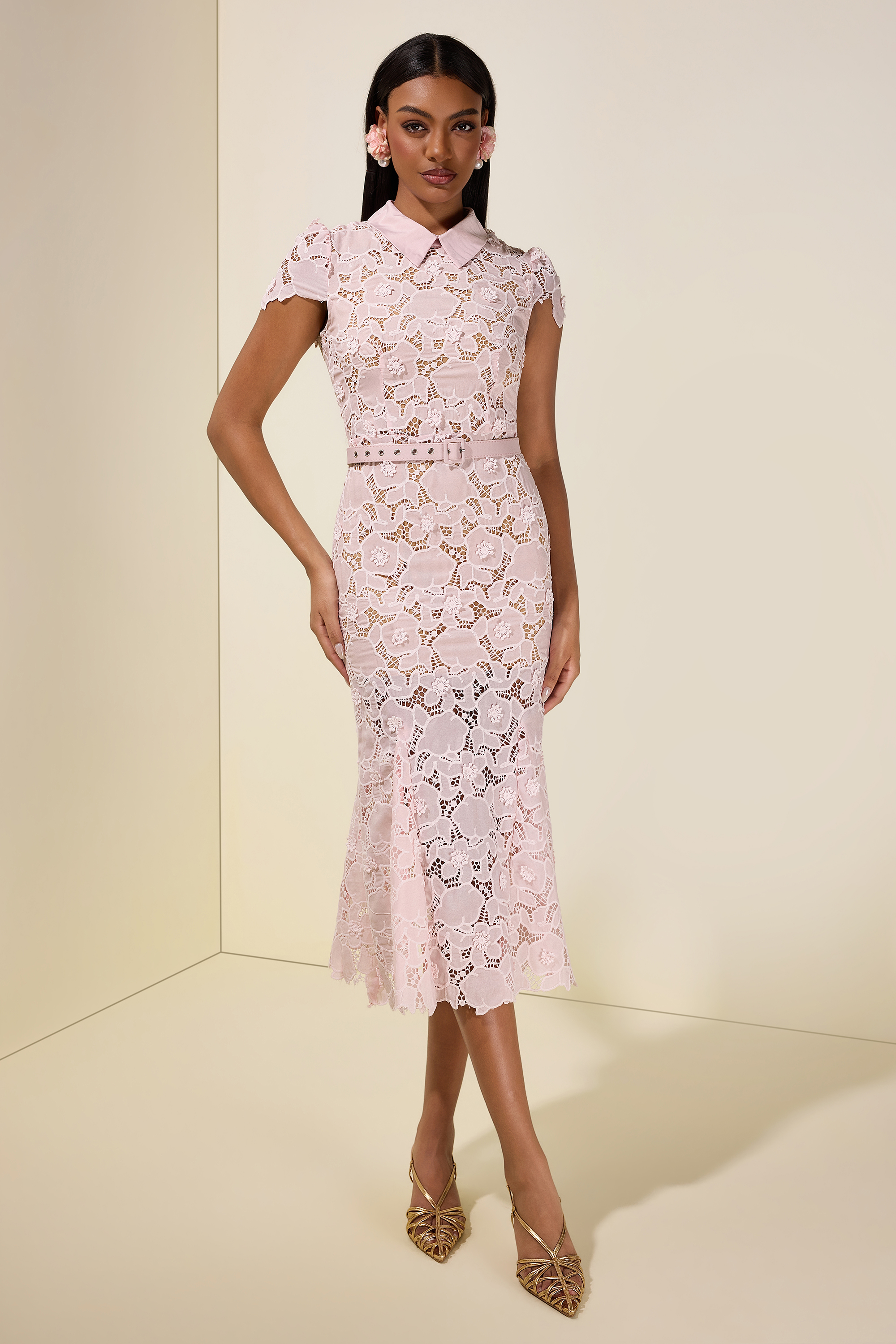Lace Flapped Midi Dress With Belt