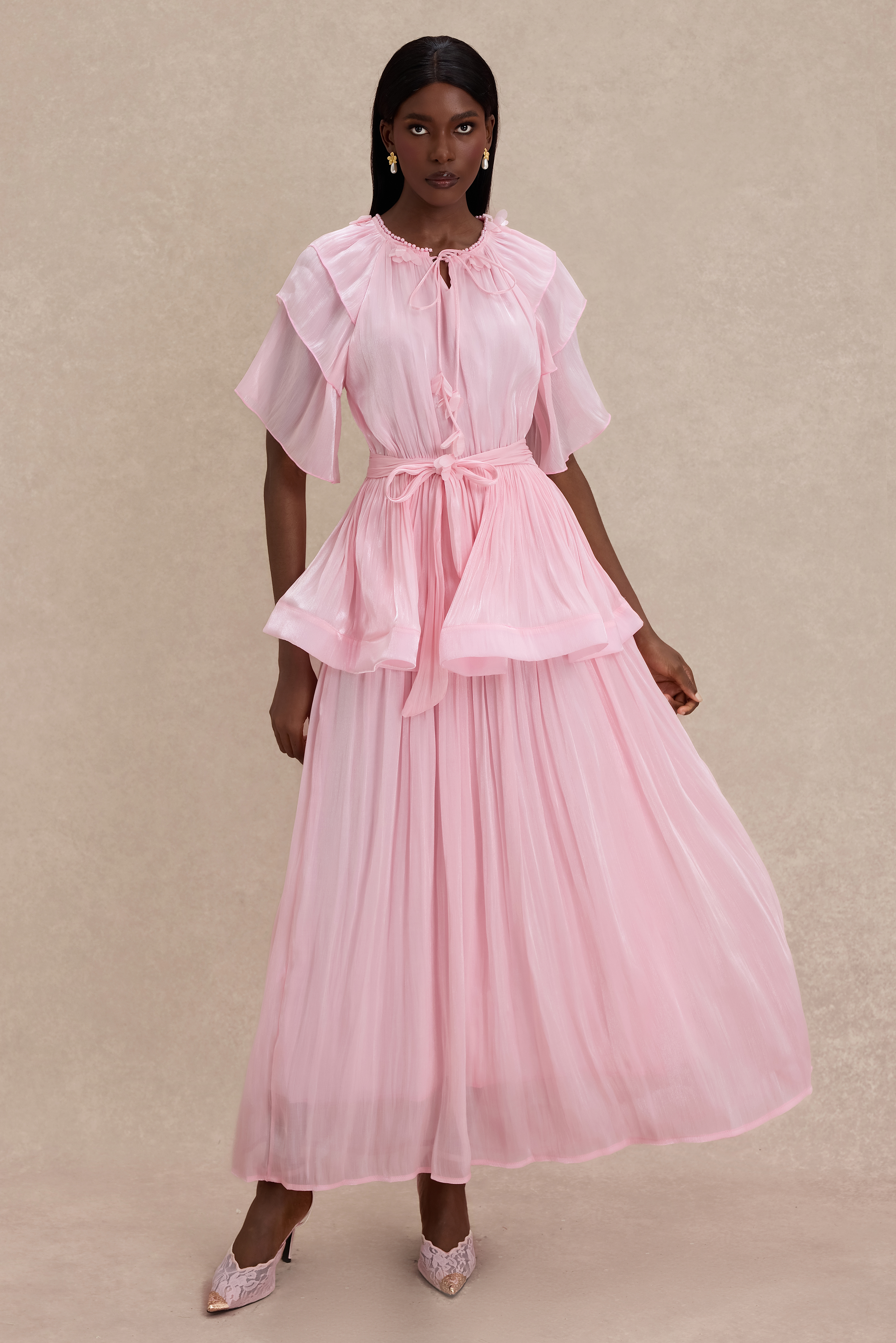 ワンピース Mmeeme Chiffon mesh gathered setup pink Faux Pearl Lace-Up Ruffle Maxi Dress – JardinVue