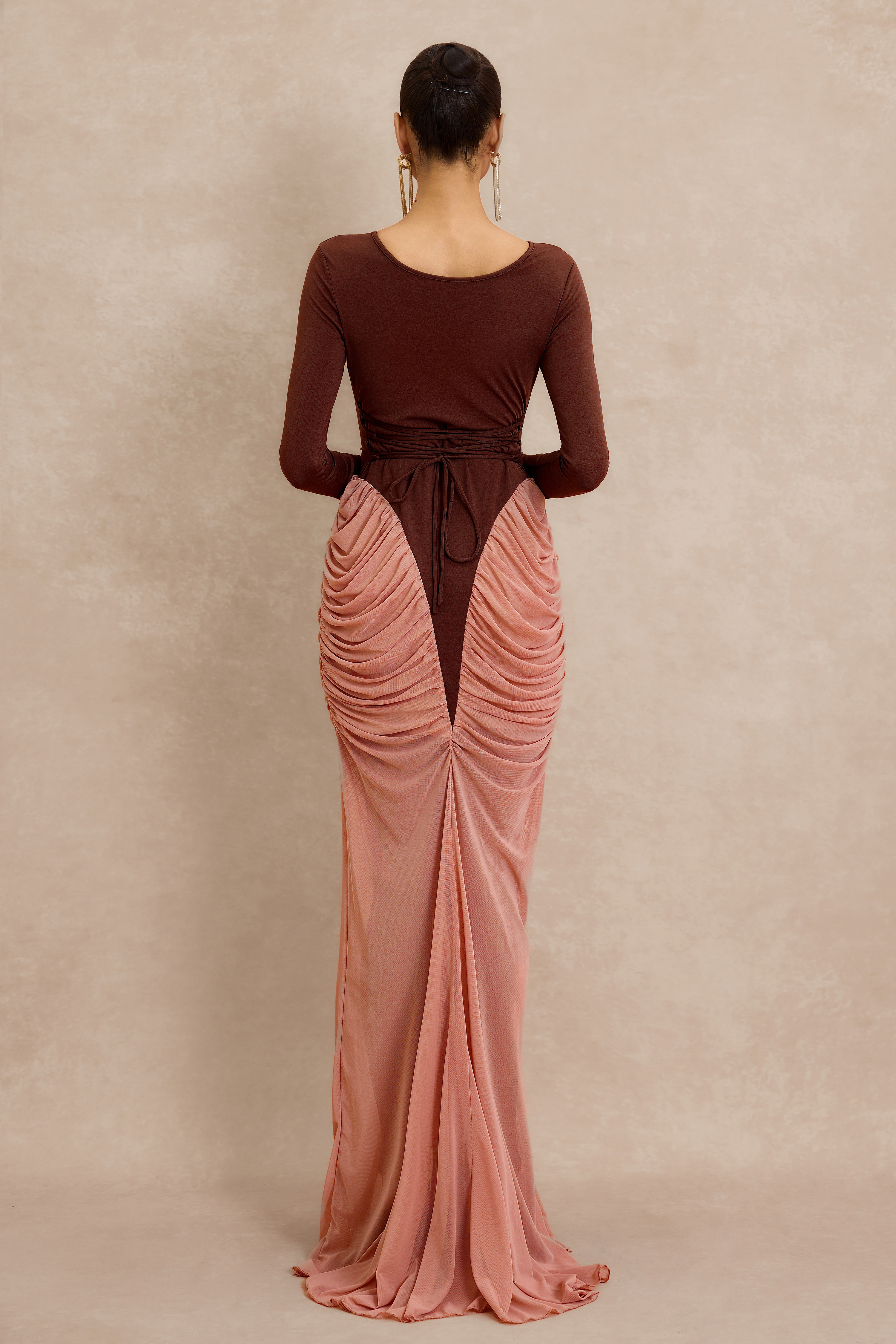 Contrast Color Ruched Long Sleeve Maxi Dress