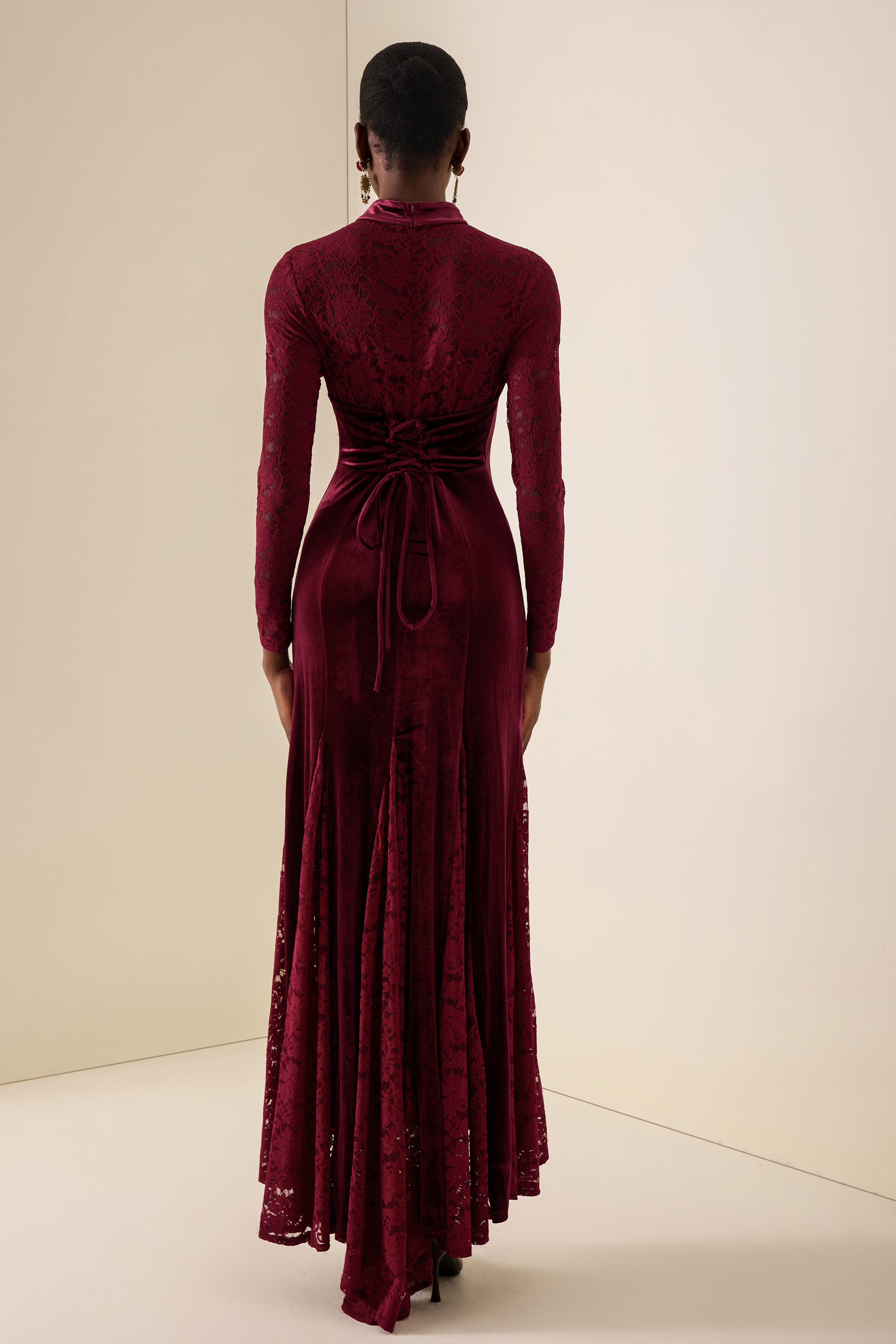 Lace Splicing Velvet Maxi Dress