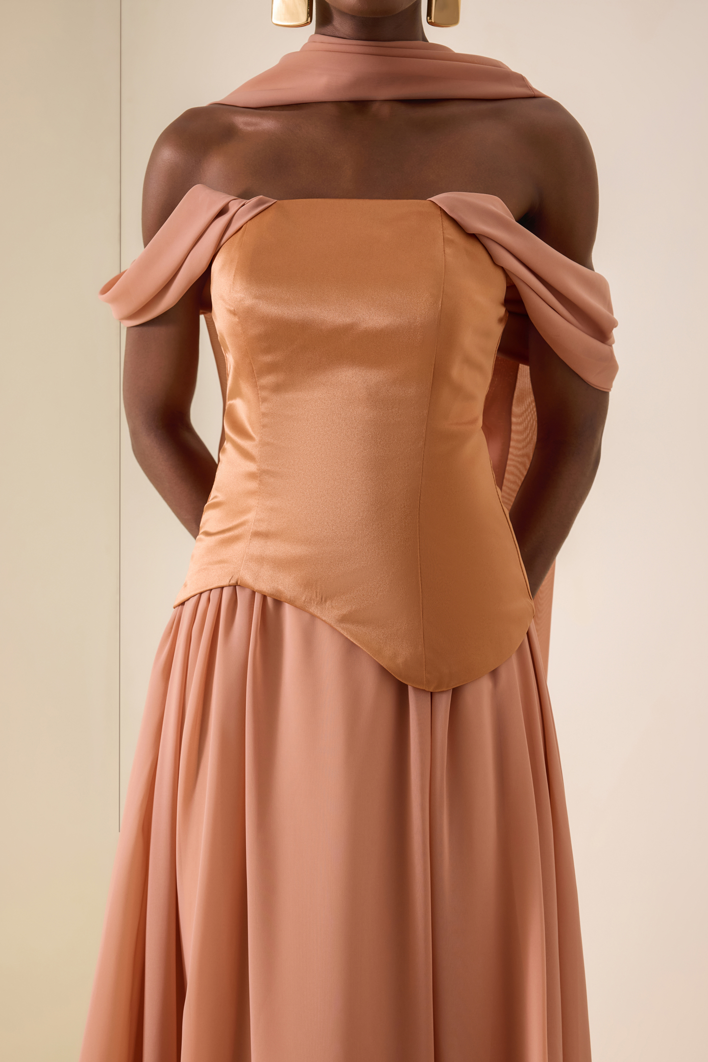 Ruched Off Shoulder Maxi Dress With Ribbon