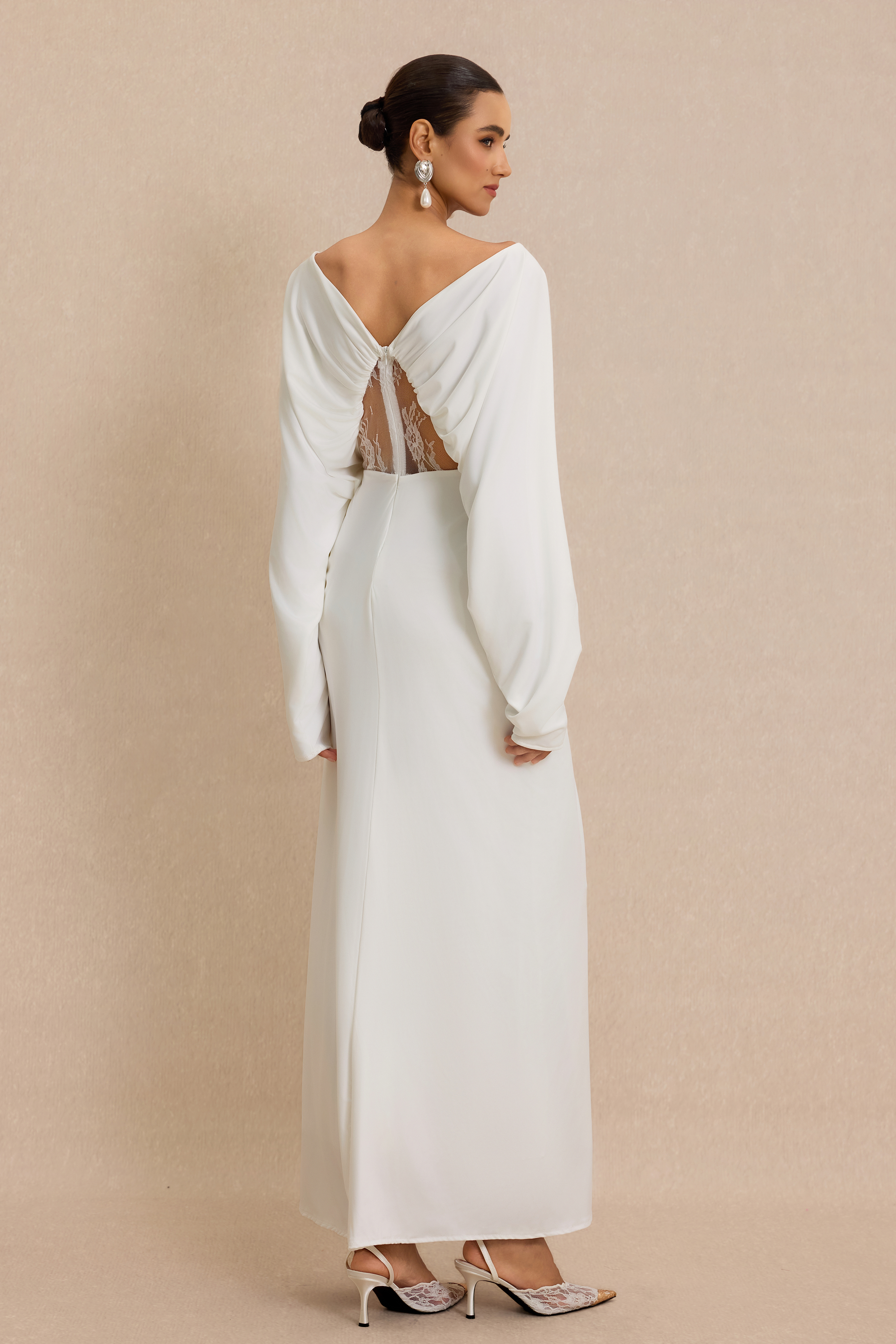 Lace Faux Pearl Gathering Maxi Dress