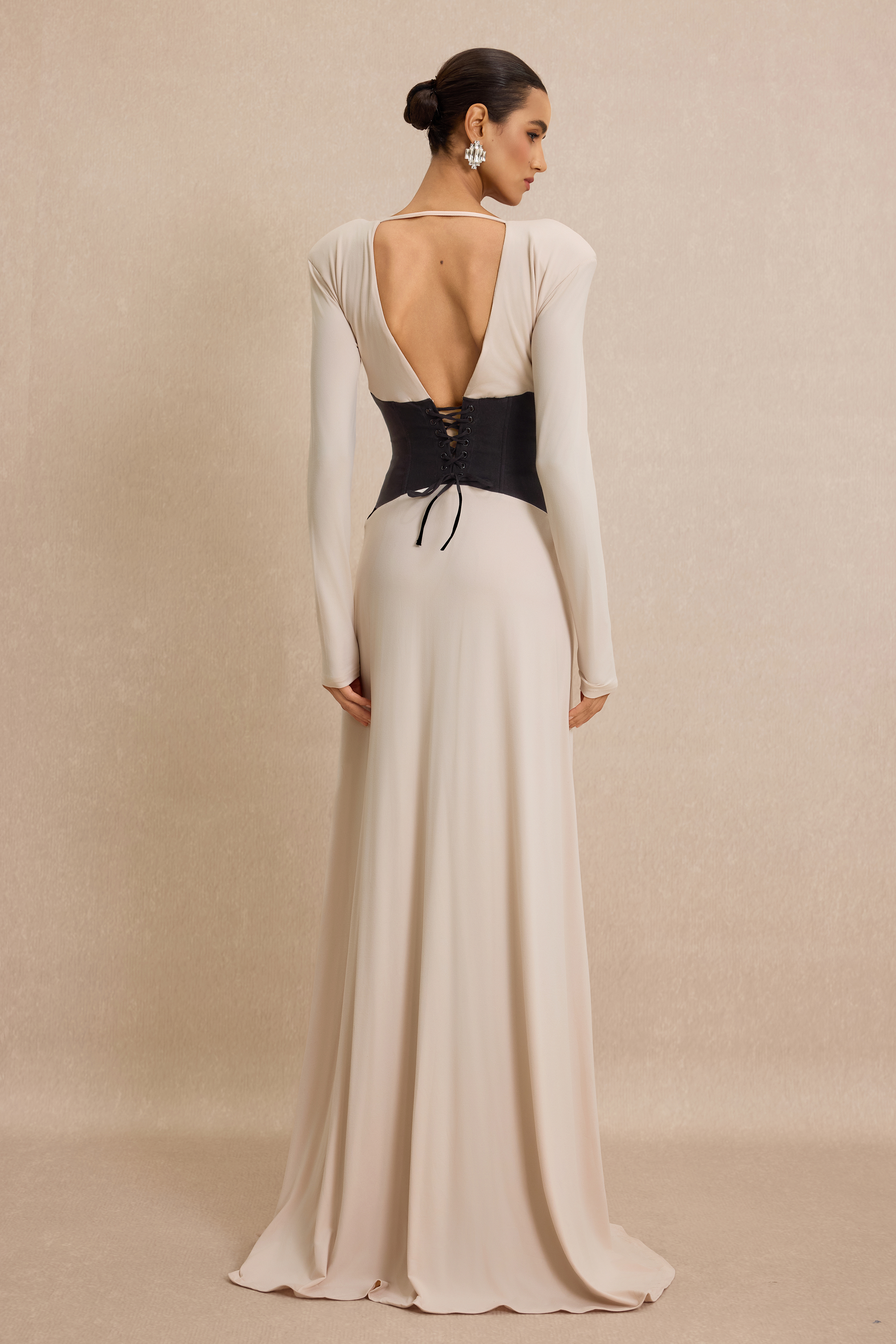 Contrast Color Gathering V-Neck Maxi Dress