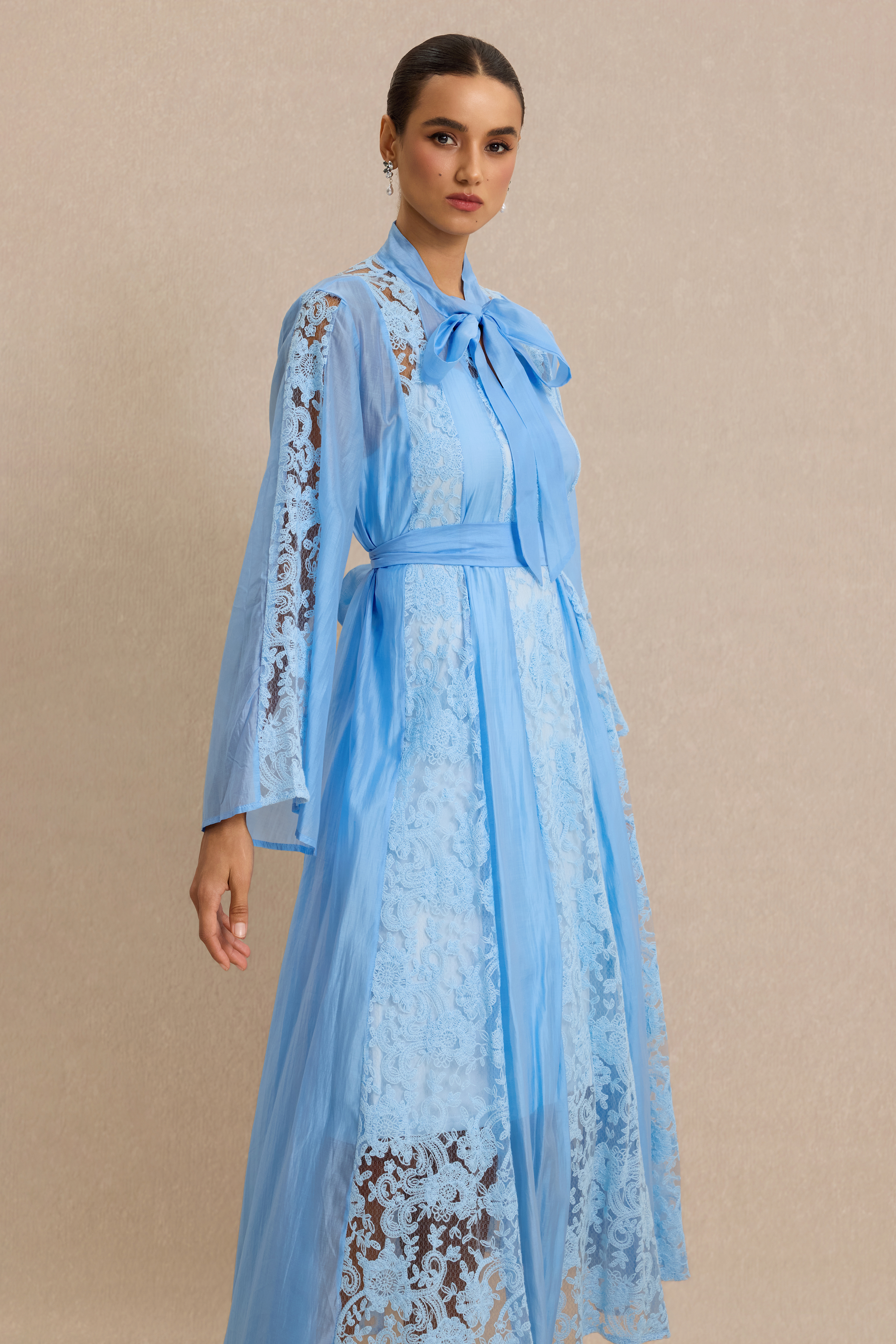 Lace Splicing Bell Sleeve Midi Dress