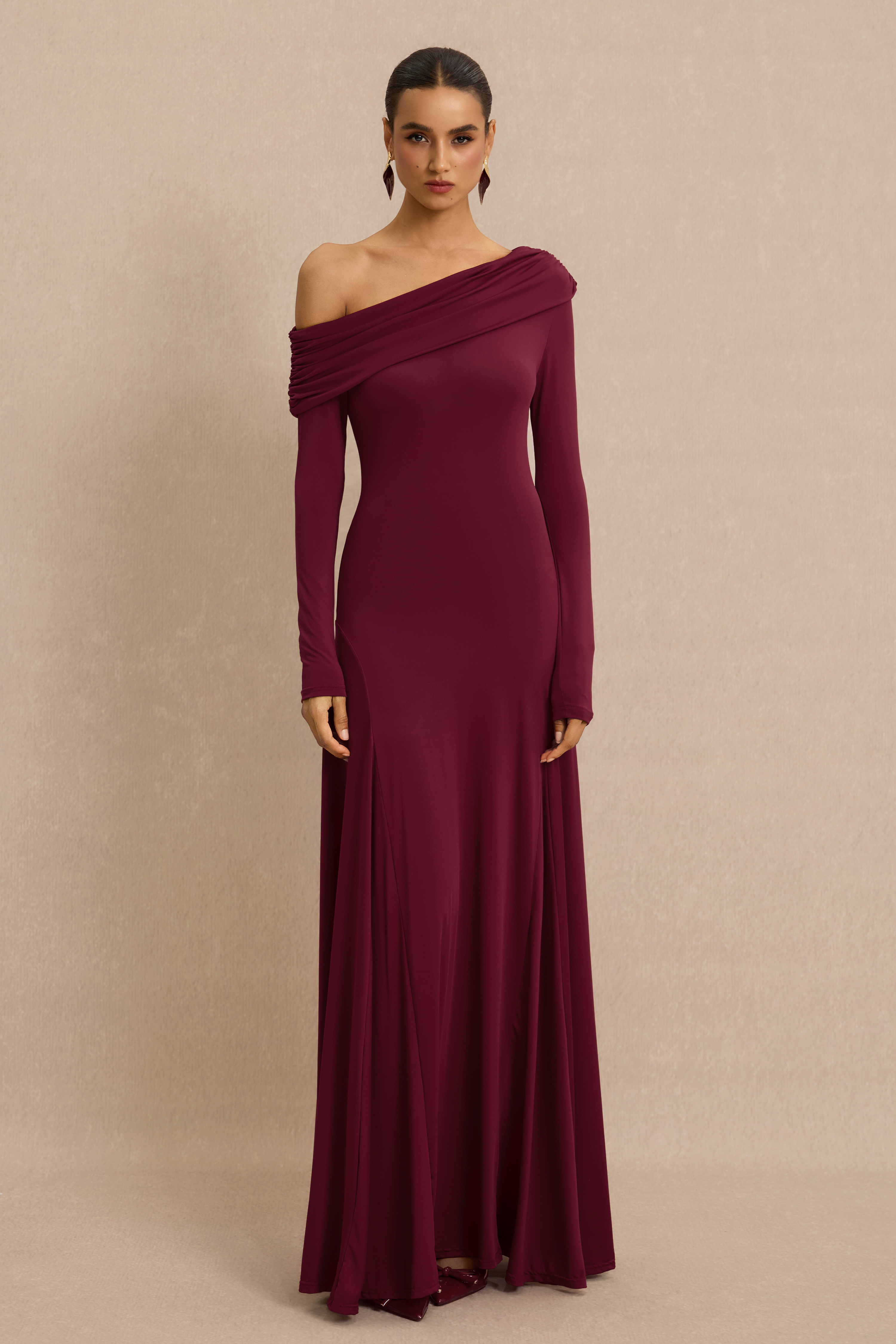 Solid Skew Collar Gathering Maxi Dress