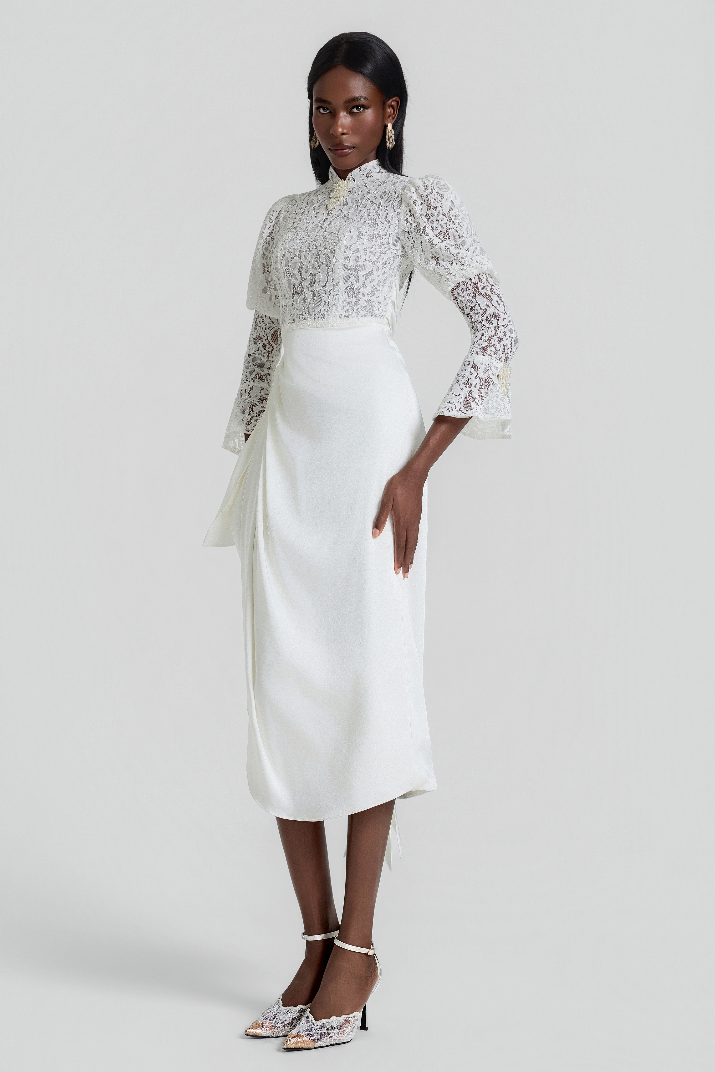 Lace Splicing Pleated Midi Dress