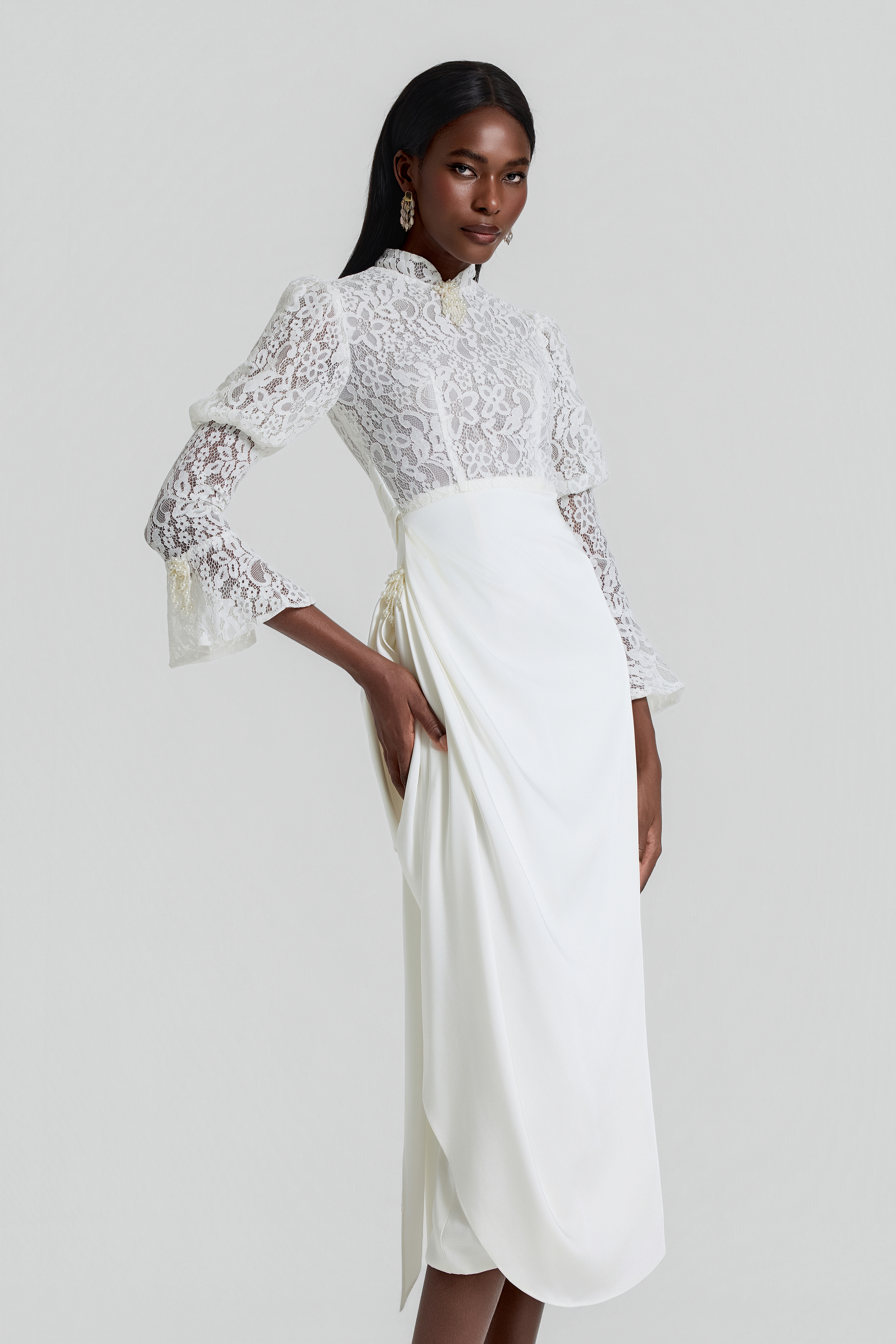 Lace Splicing Pleated Midi Dress