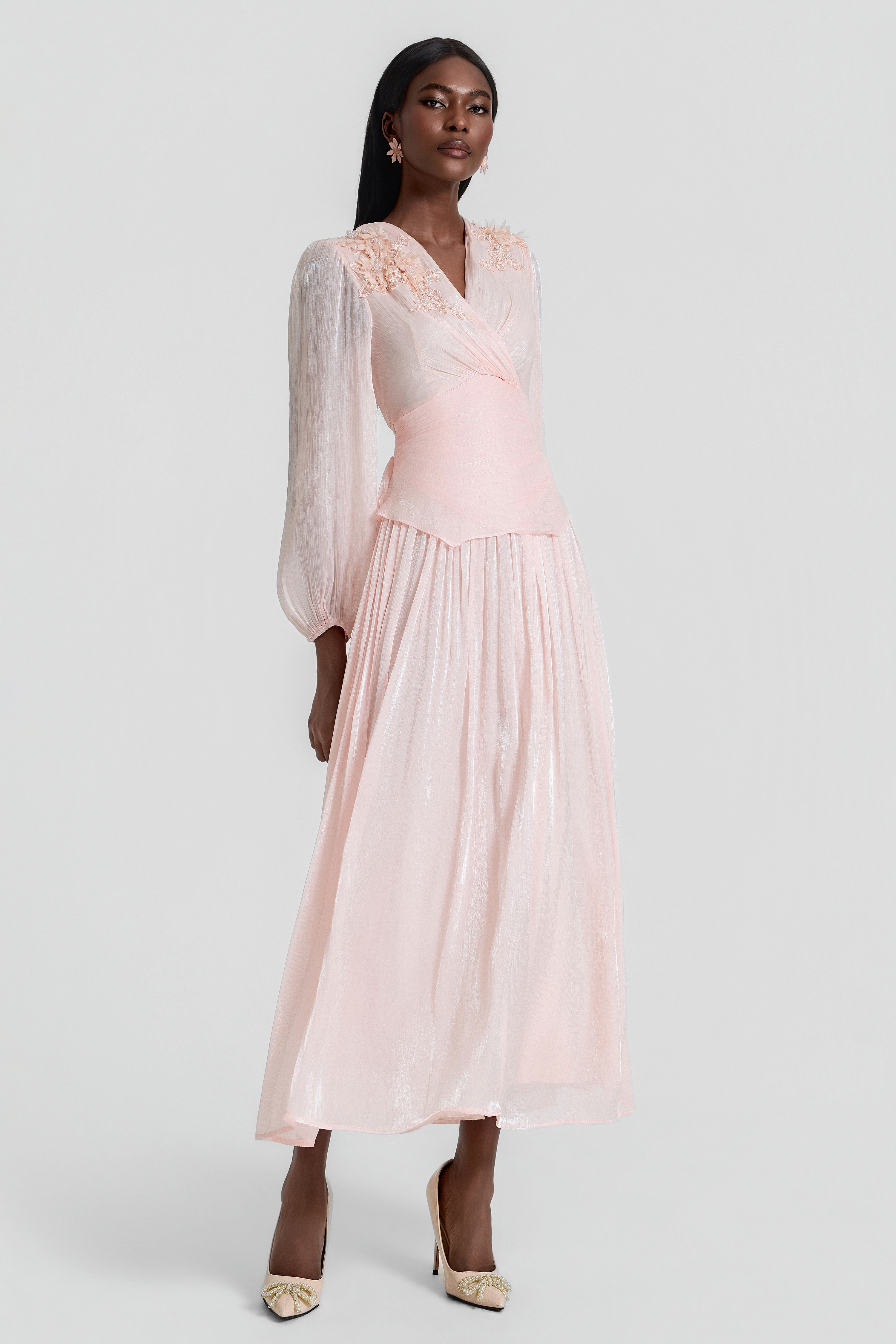 3D Flower V-Neck Gathering Midi Dress