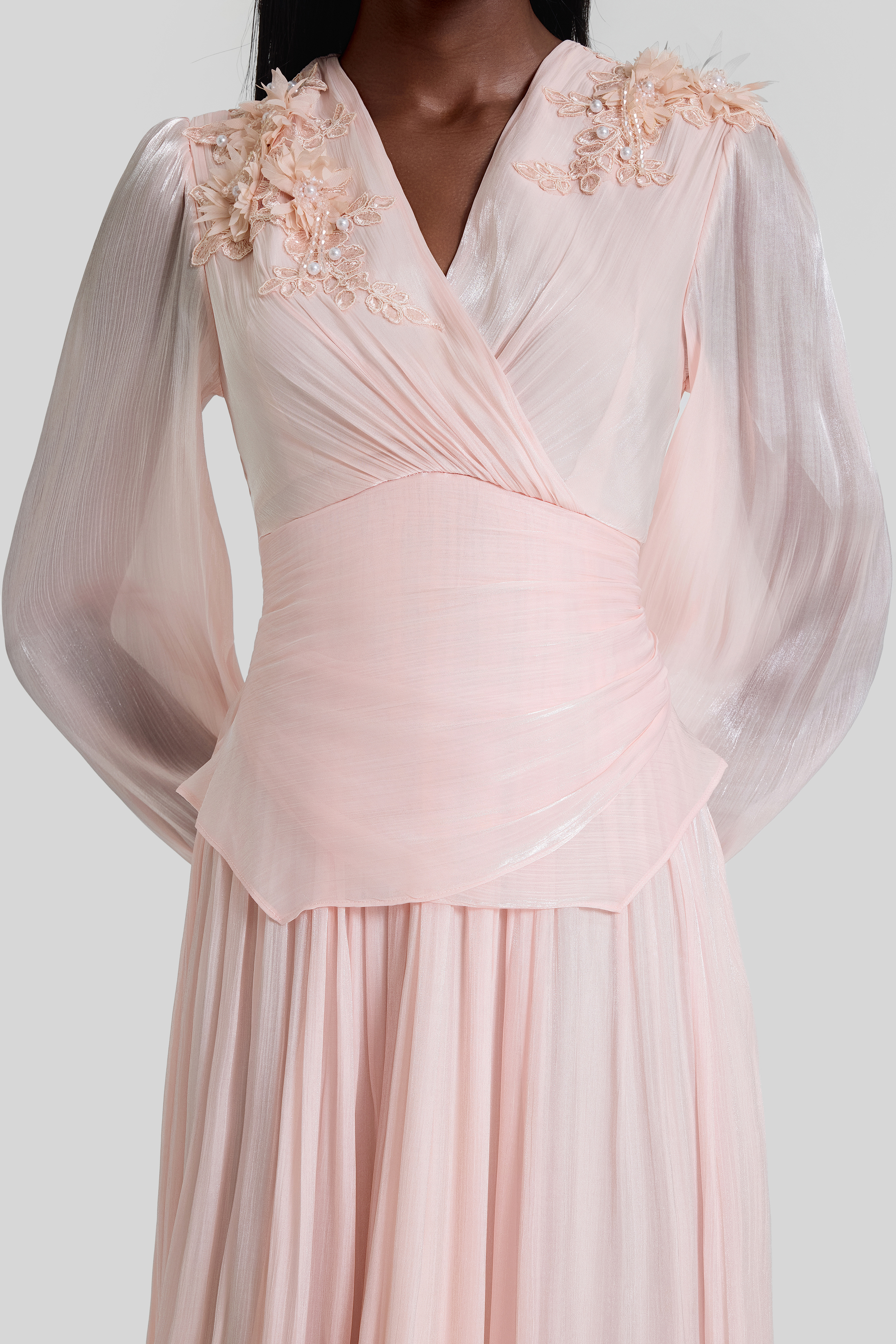 3D Flower V-Neck Gathering Midi Dress