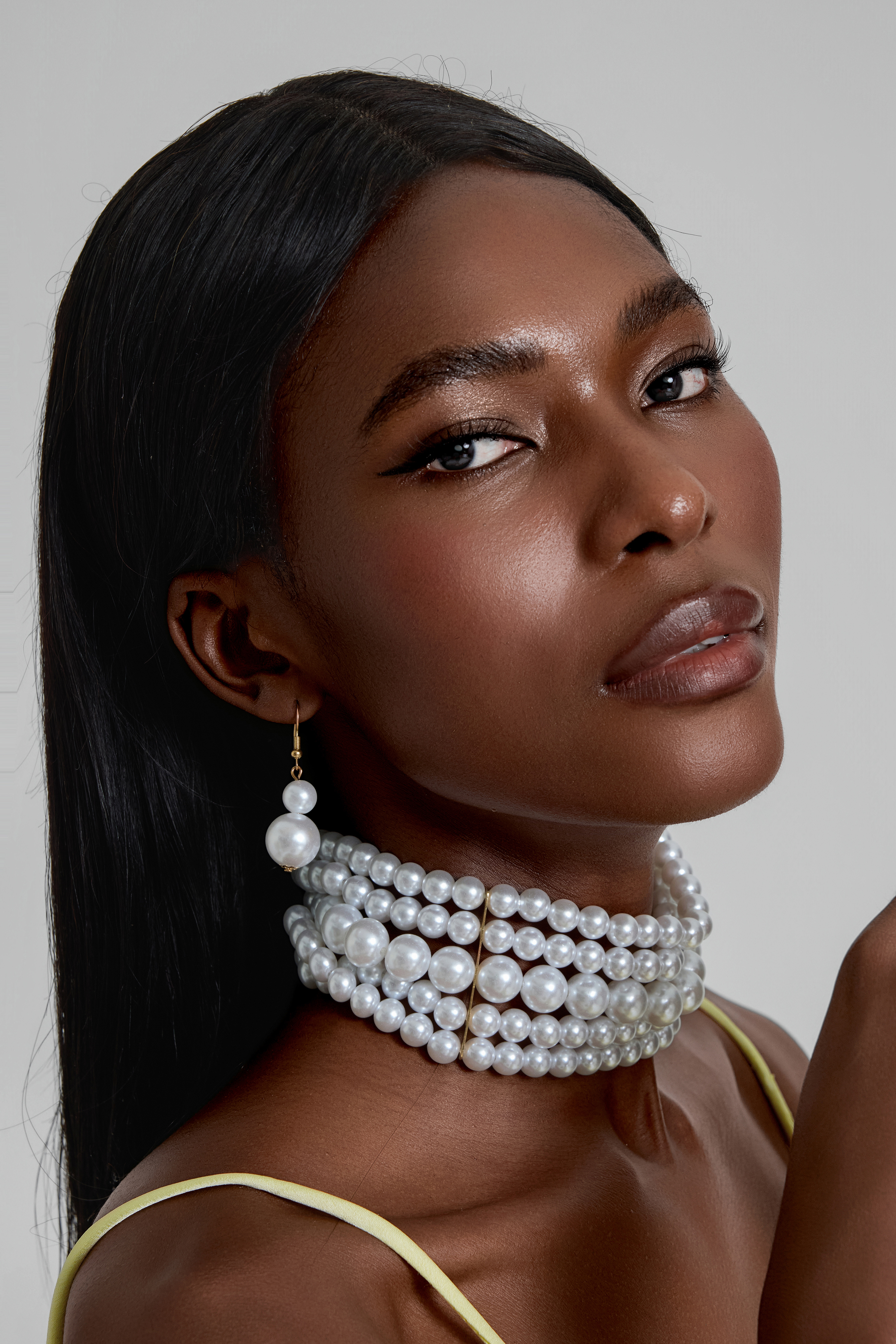 Faux Pearl Multi-Layered Necklace & Drop Earrings Set