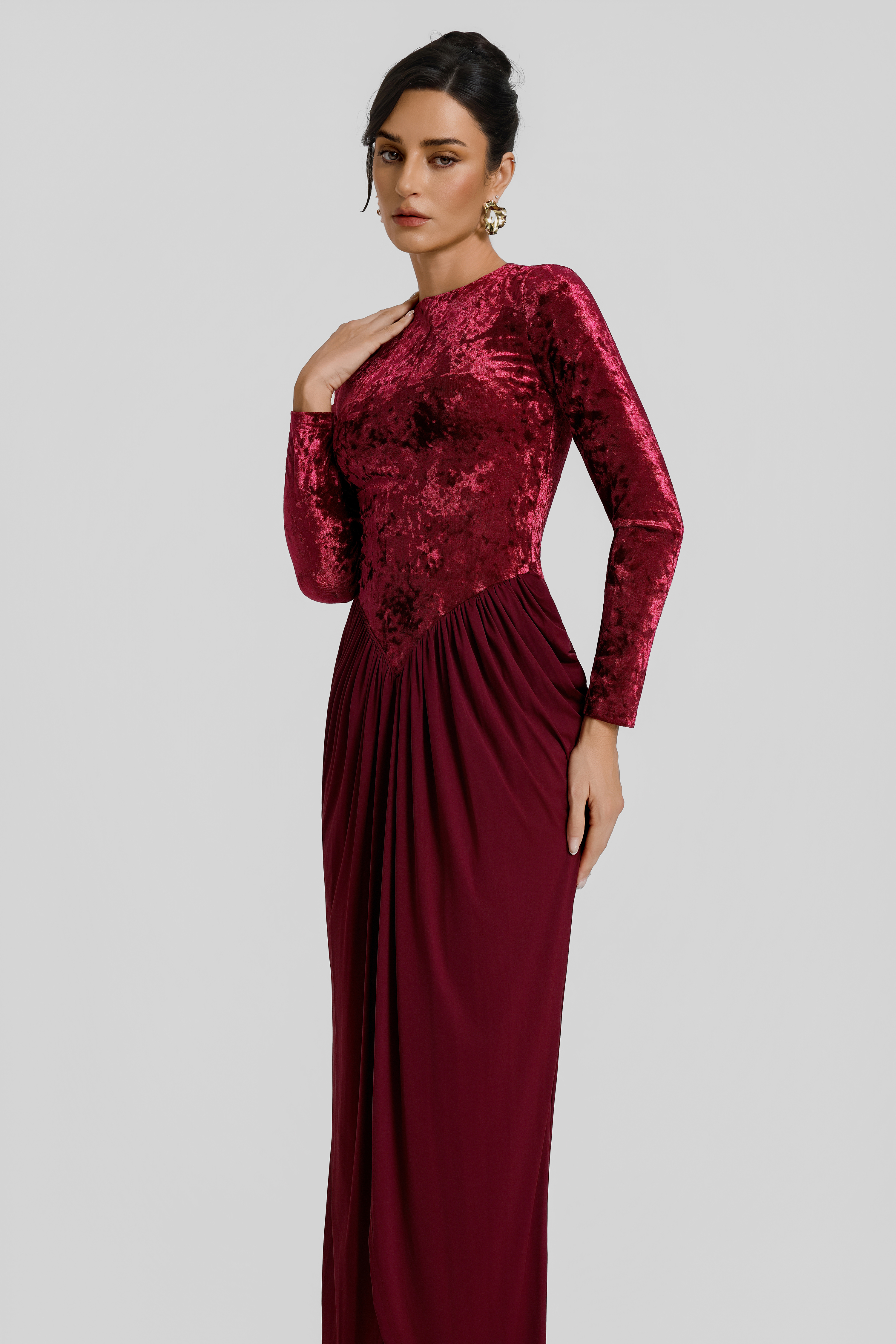 Velvet Round Neck Gathering Maxi Dress