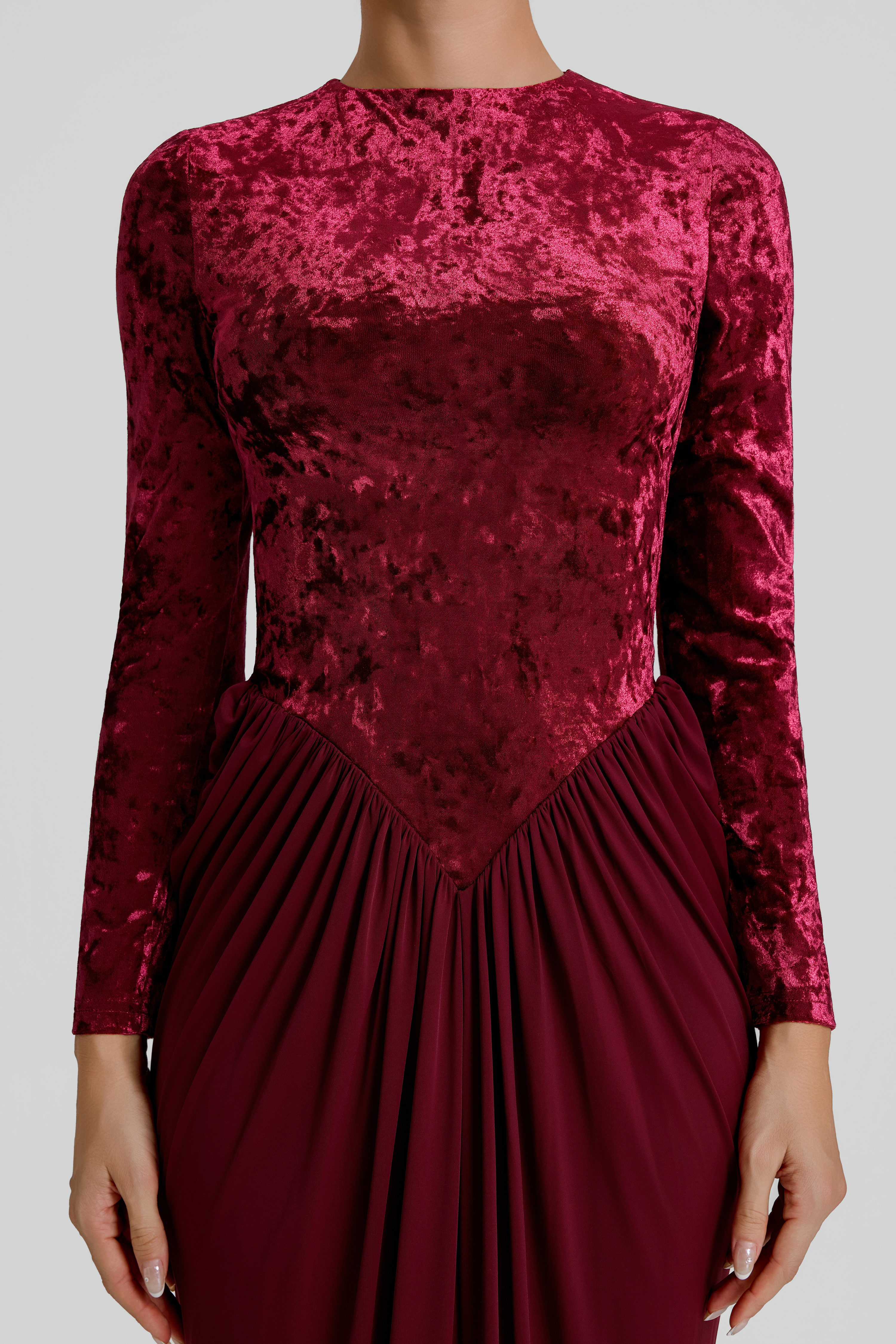 Velvet Round Neck Gathering Maxi Dress