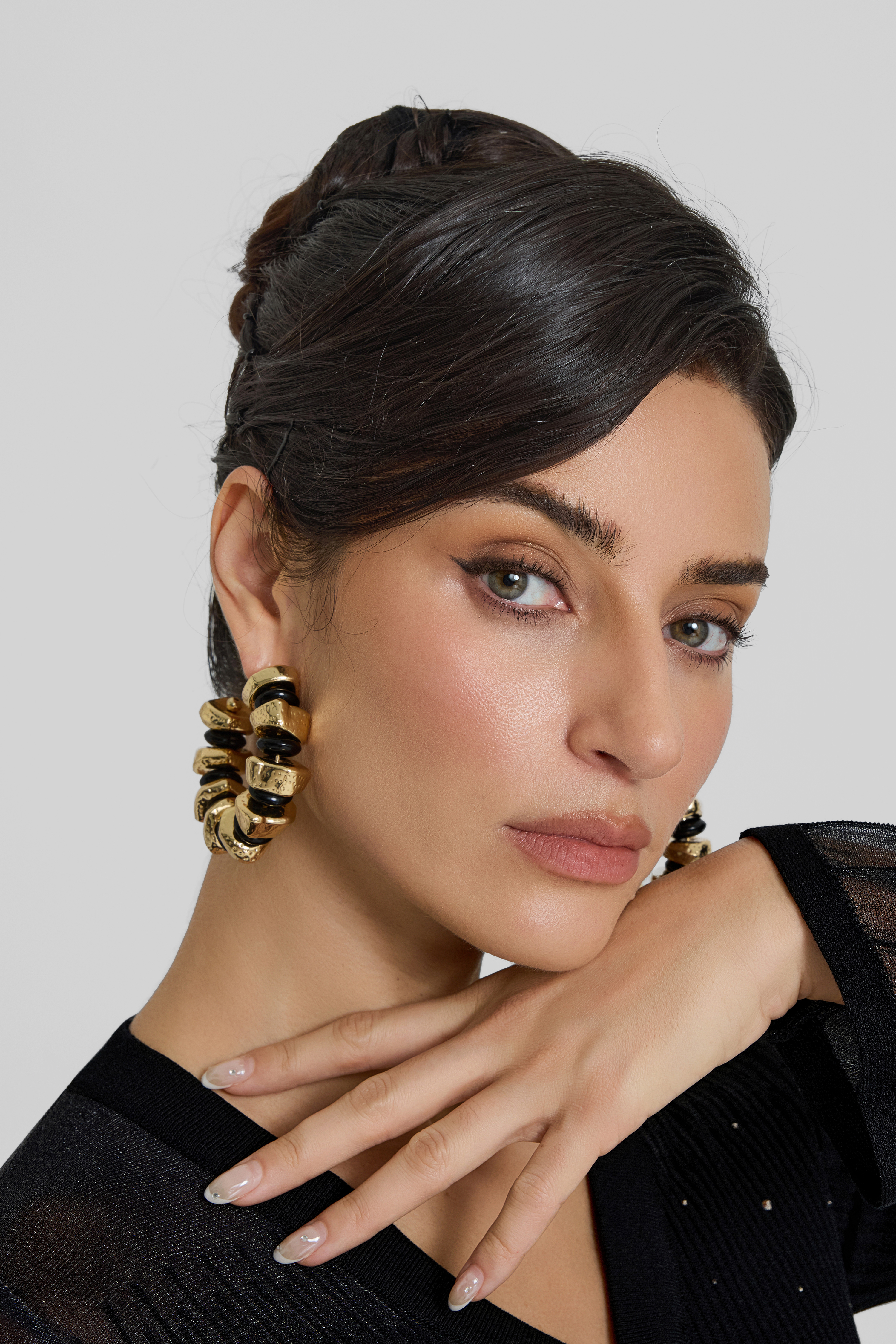 Hammered Gold Black Beaded C Hoop Earrings