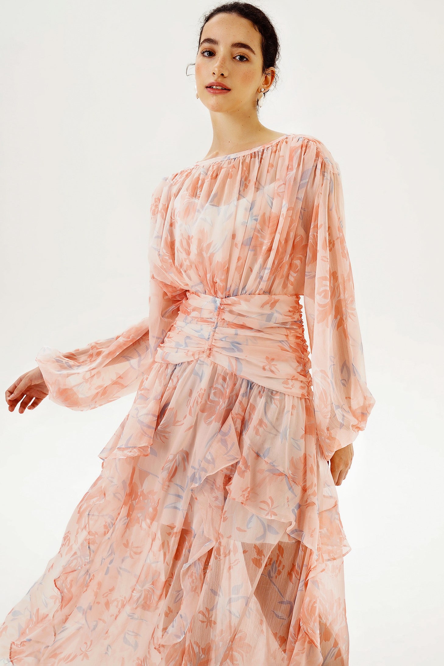 Puff Long Sleeve Tiered Ruffle Hem Maxi Dress Pink – JardinVue