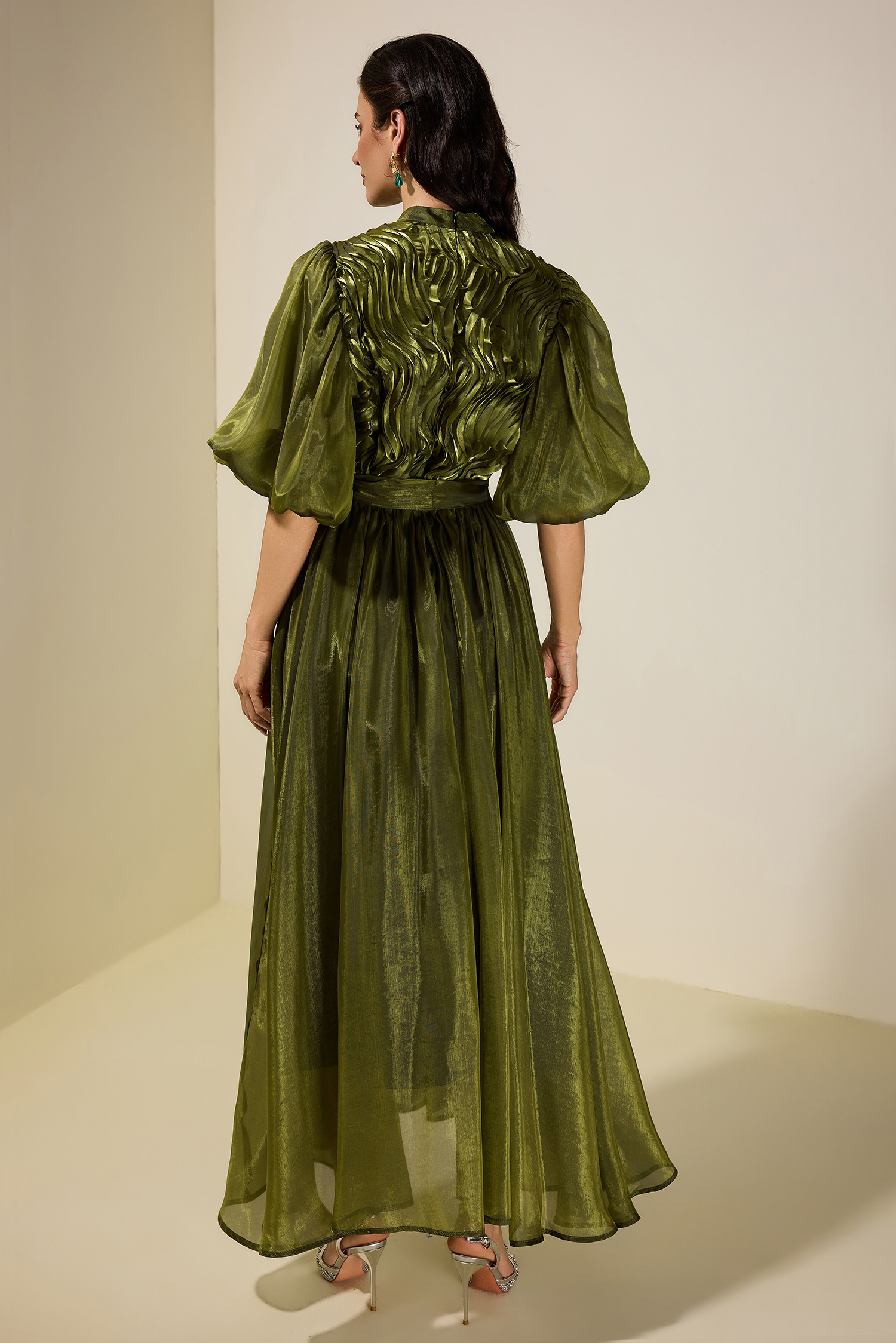 Frill Puff Sleeve Round Neck Midi Dress