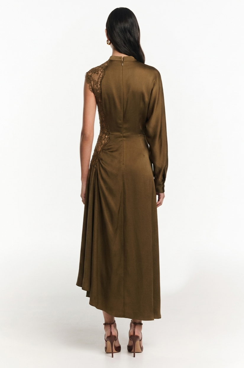 Lace Asymmetrical Sleeve Gathering Midi Dress