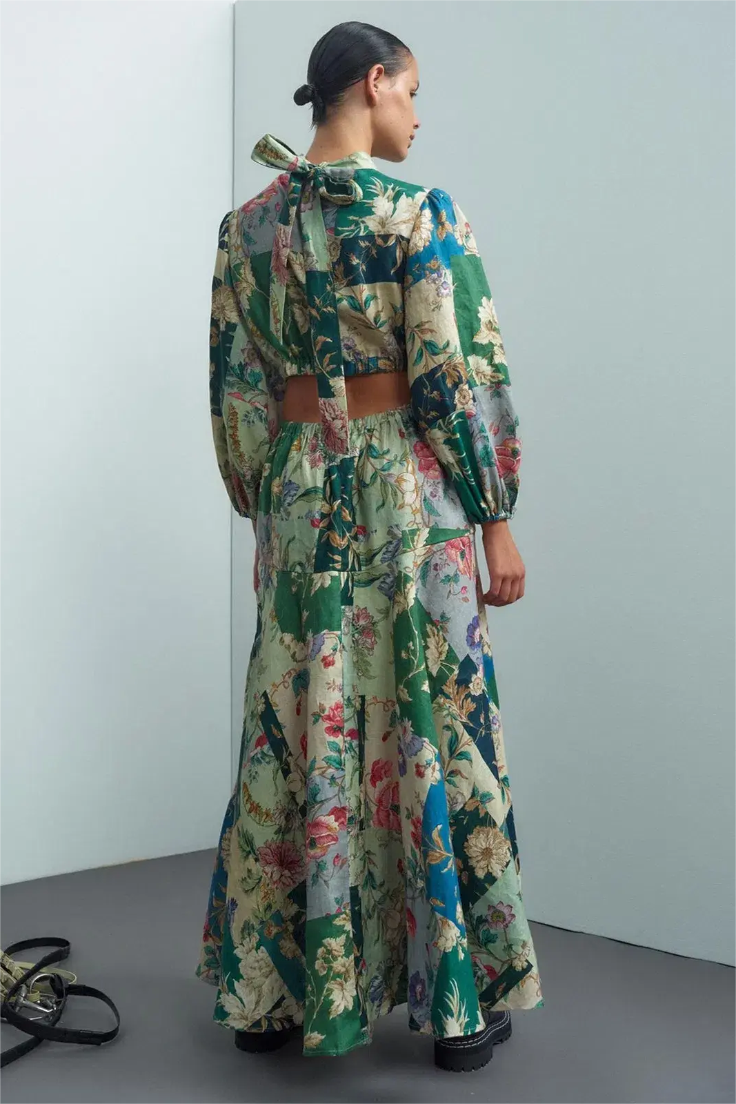 Floral Lace-Up Lantern Sleeve Midi Dress