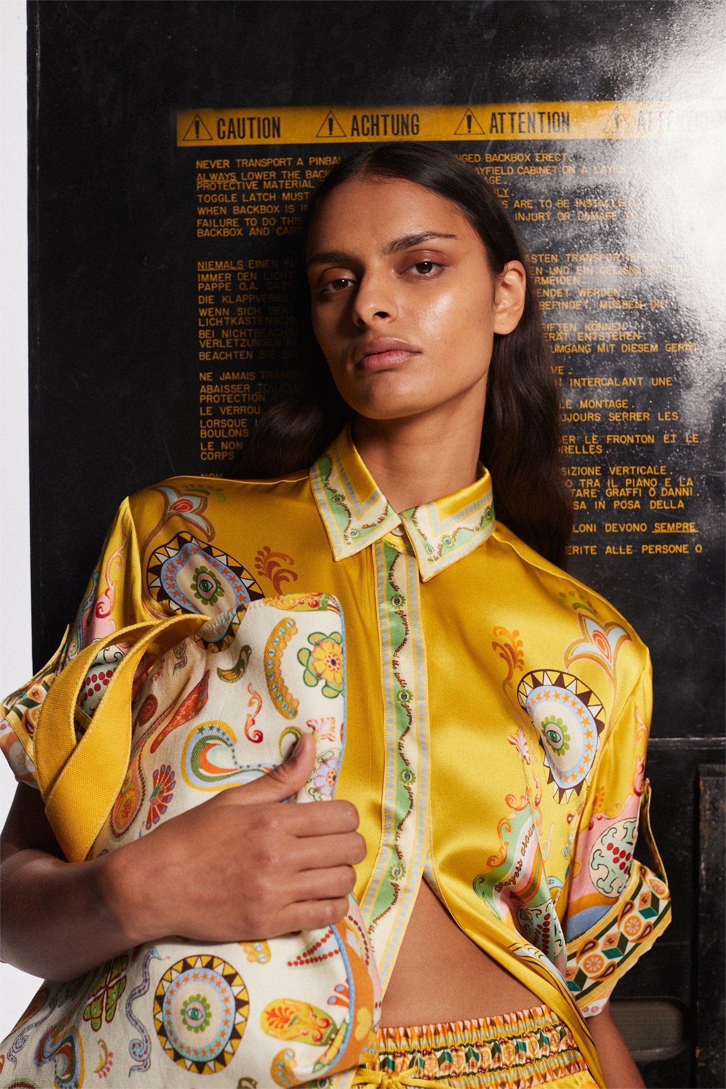 Paisley Print Satin Bottom Top ＆ Mid Waist Pants Set