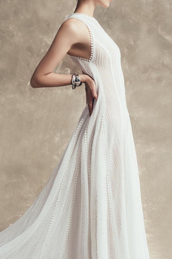 Solid Lace Sleeveless Midi Dress