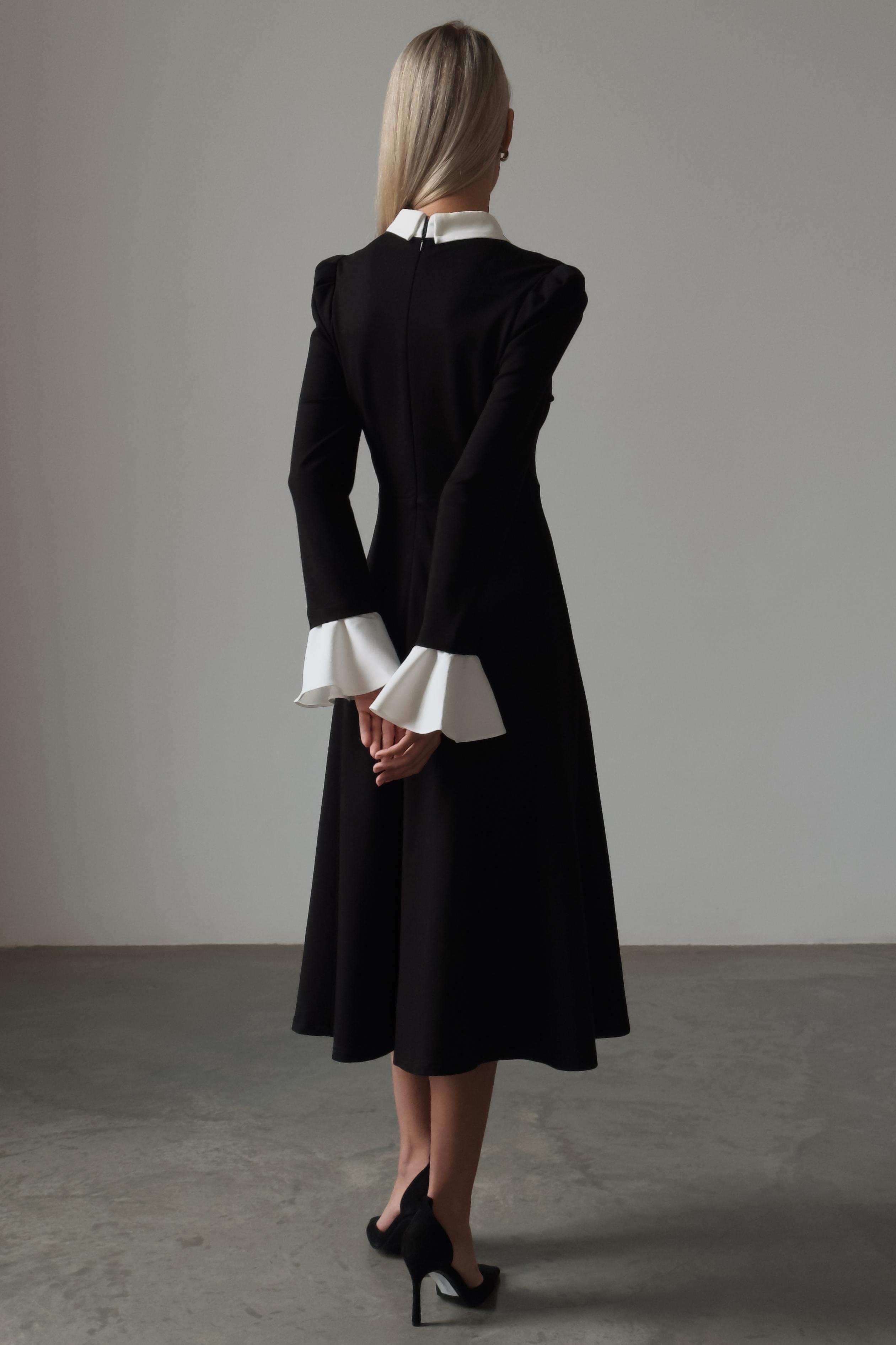 Contrast Color Splicing Bell Sleeve Midi Dress