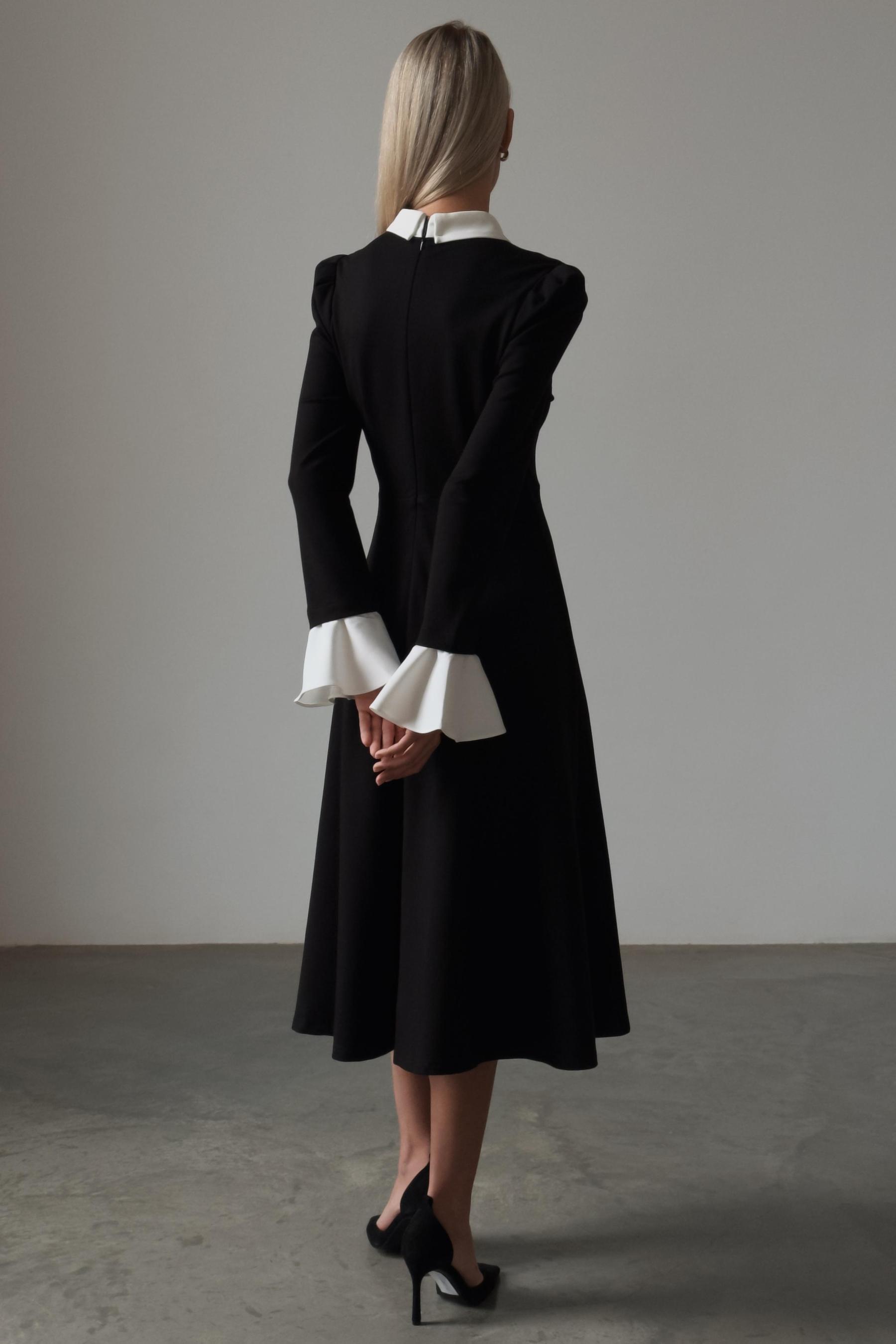 Contrast Color Splicing Bell Sleeve Midi Dress