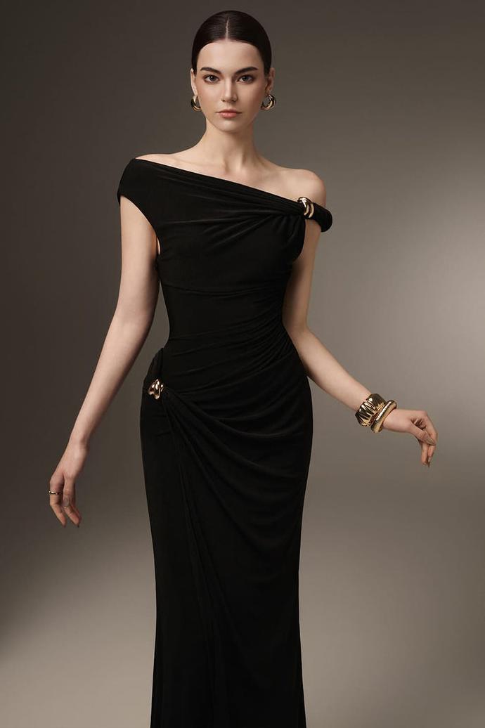 Jersey Metal Buttom Off-Shoulder Midi Dress