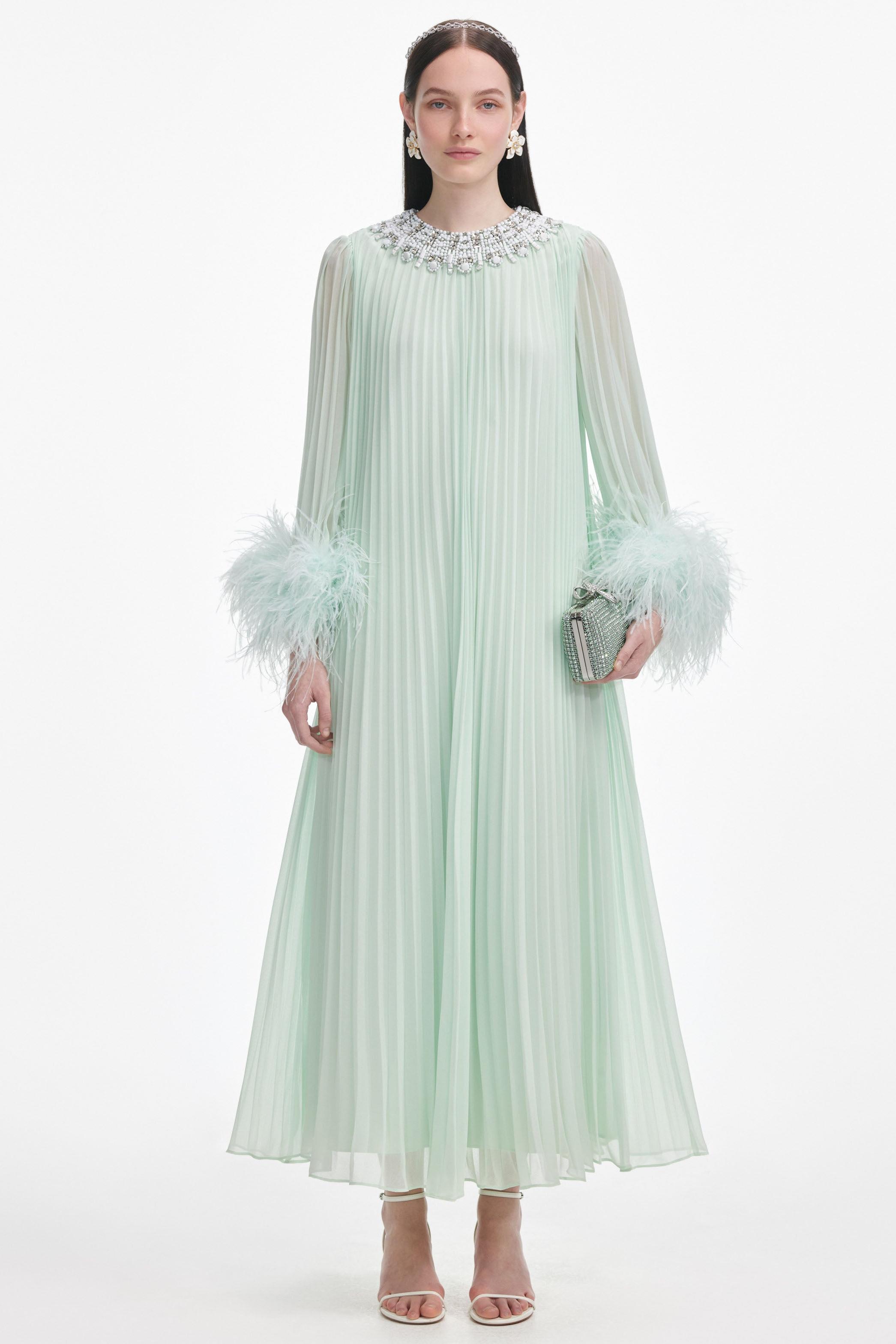 Rivet Feather Splicing Round Neck Midi Dress