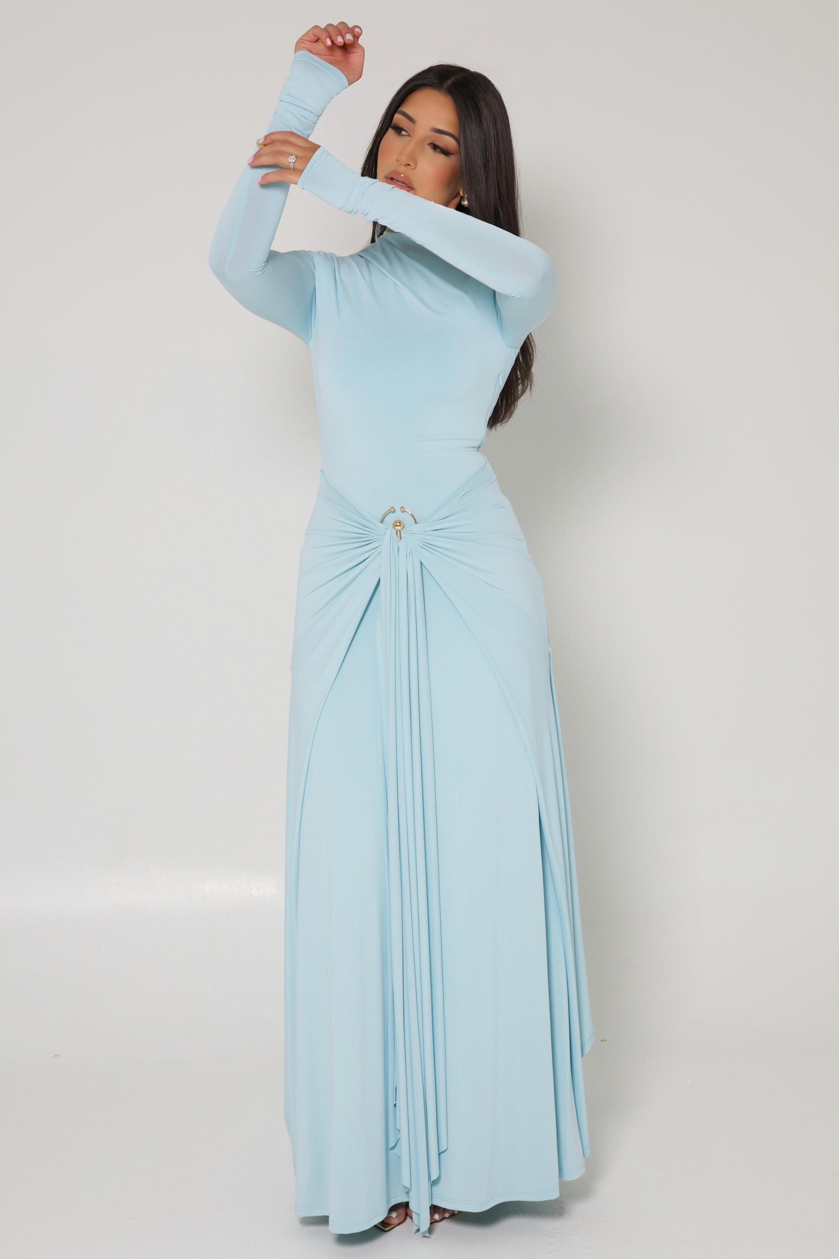 Jersey Knotted Metal Buttom Maxi Dress