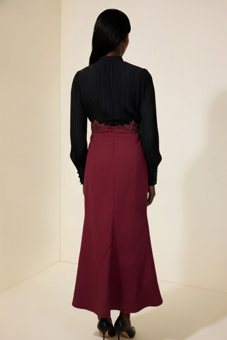 Chiffon  Pleated Rivet Maxi Dress