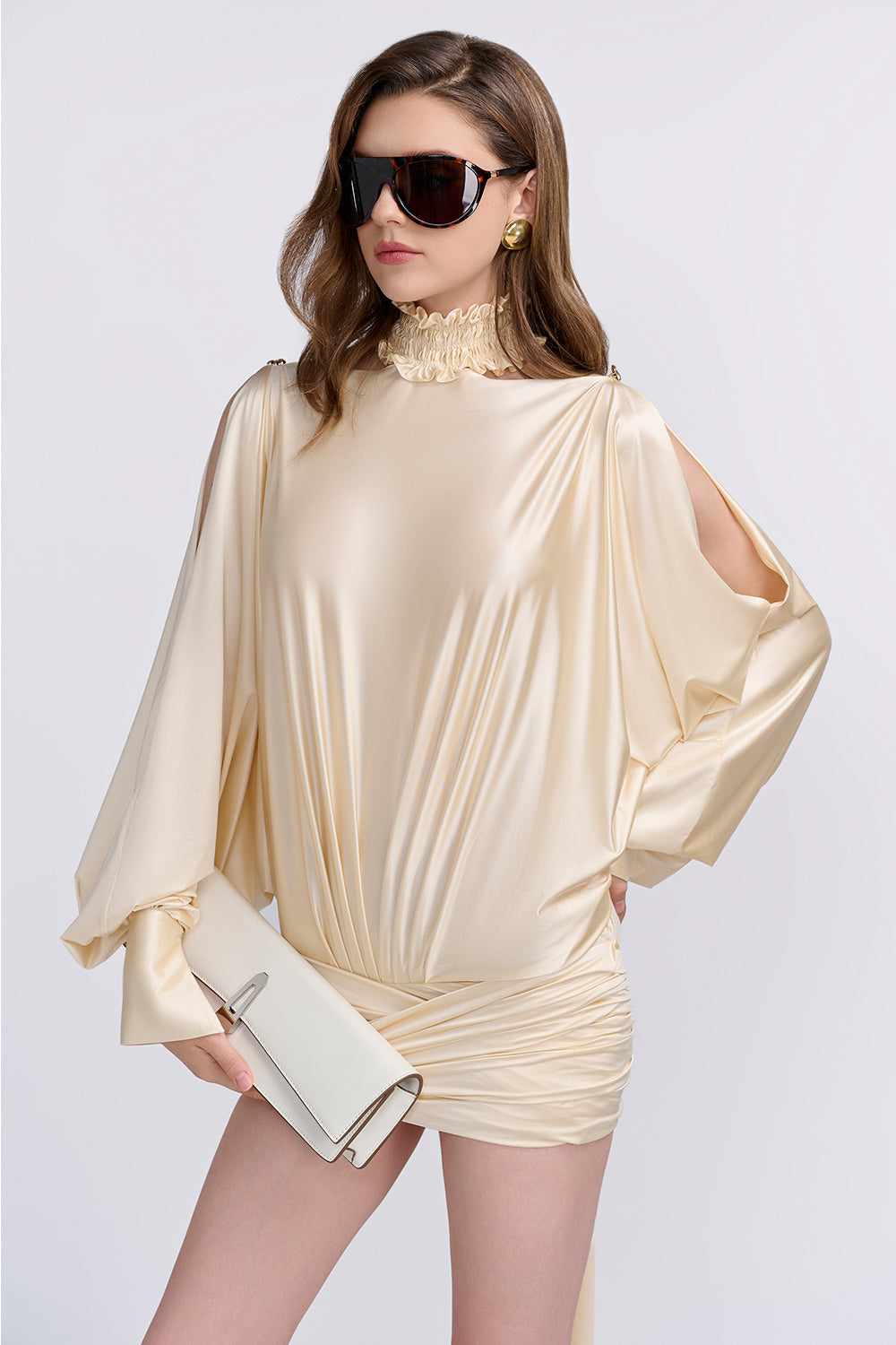 Batwing Sleeve Gathering Backless Mini Dress