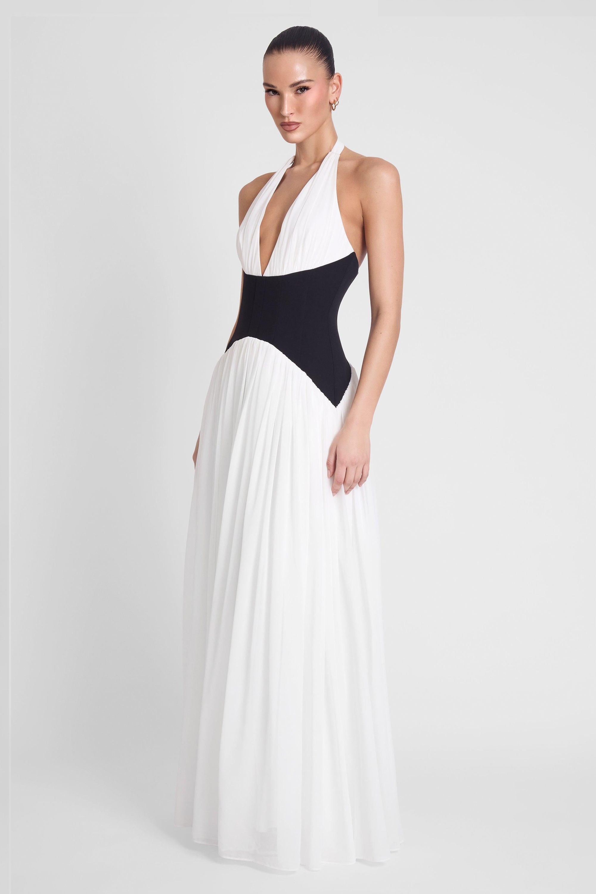 Contrast Color Gathering Halter Neck Midi Dress