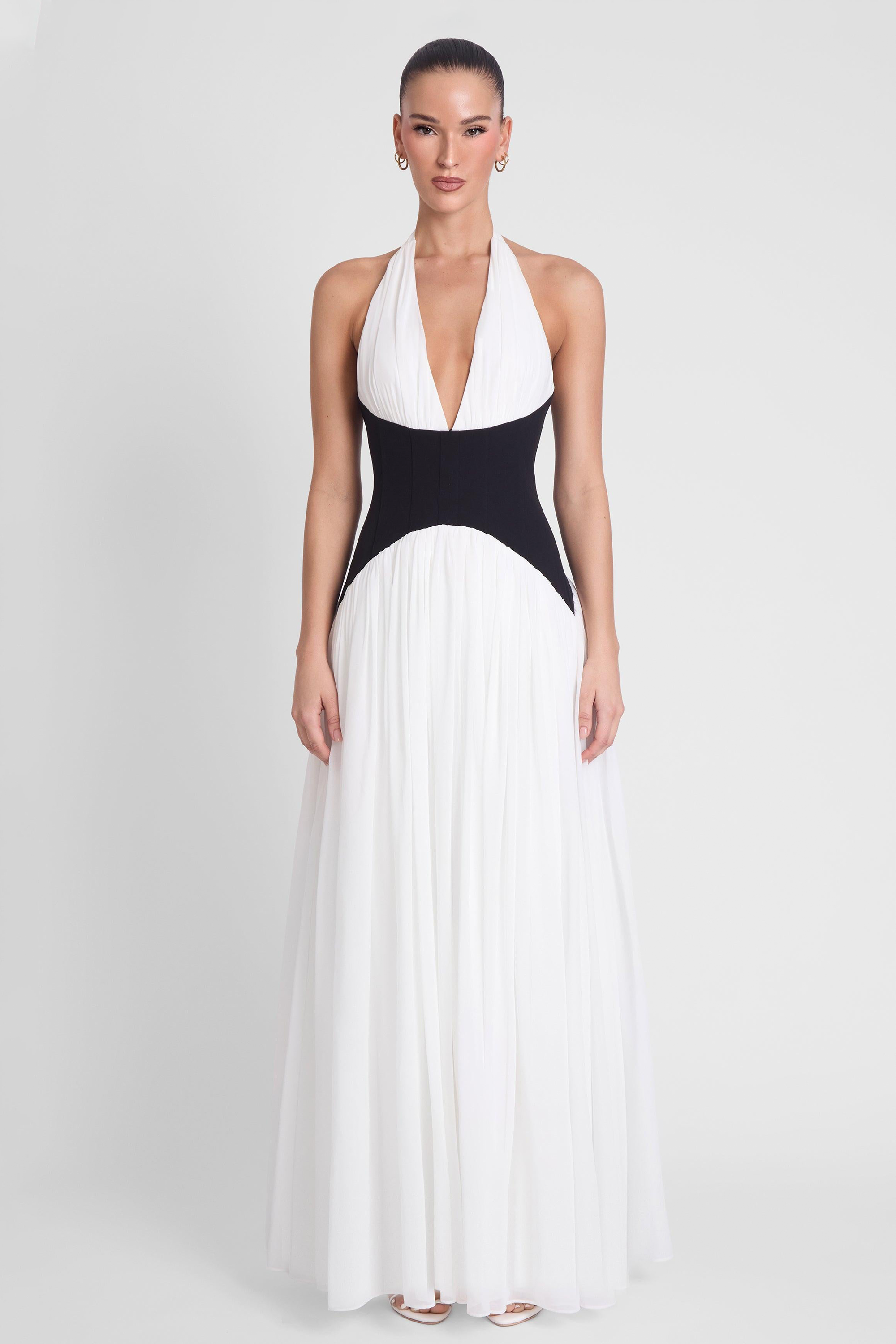 Contrast Color Gathering Halter Neck Midi Dress