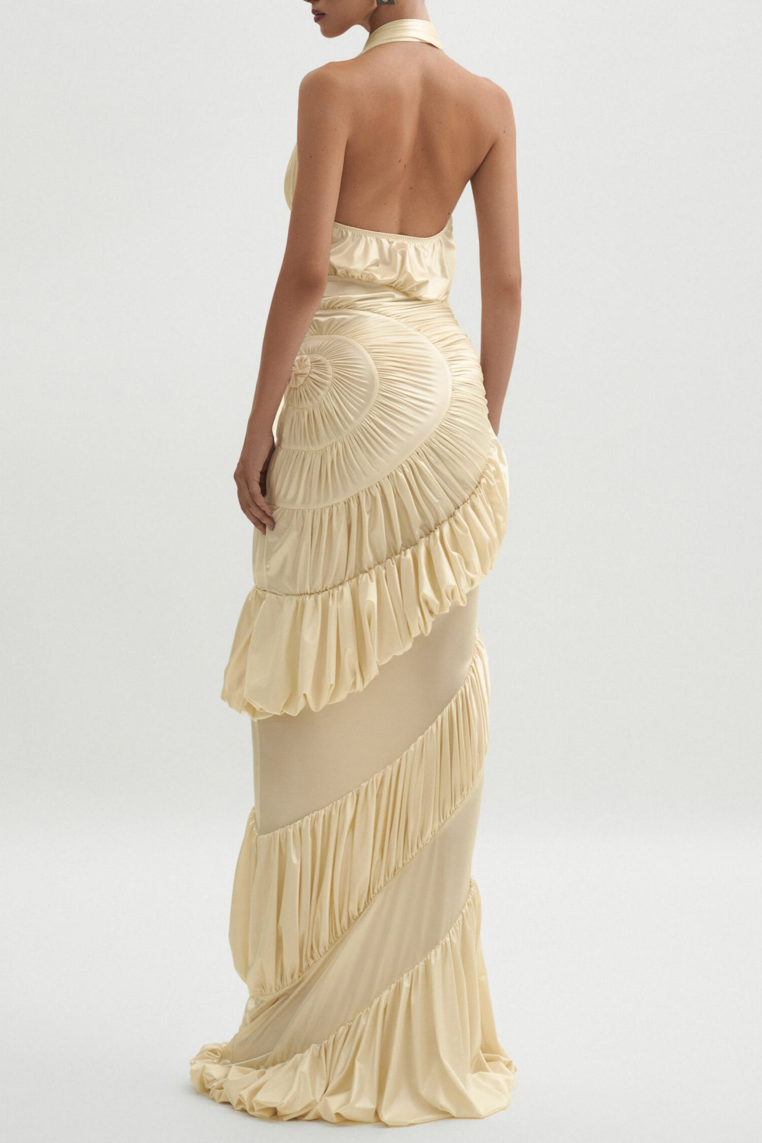Halter Neck Gathering Ruffle Maxi Dress