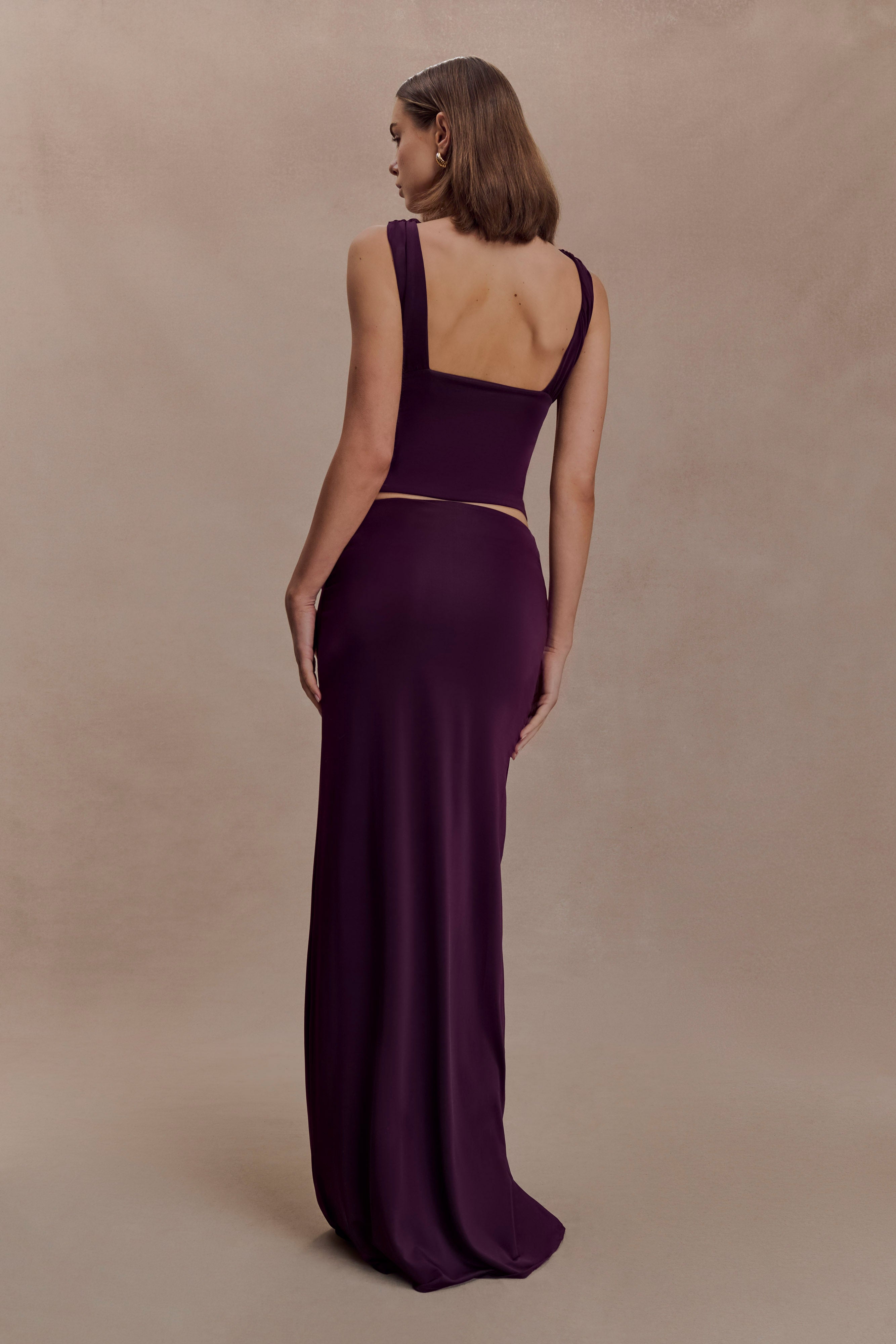 Gathering Sleeveless Top & Metal Decorations Maxi Skirt Set