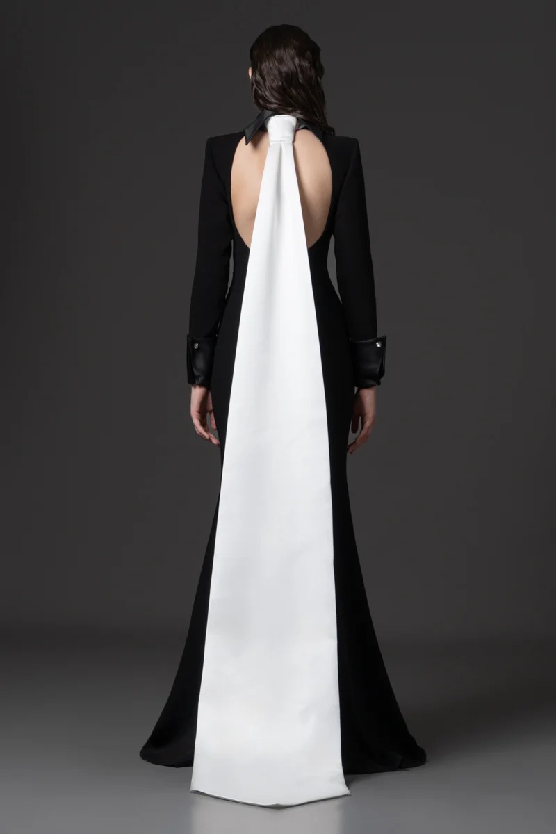 Contrast Color Backless Stand Collar Maxi Dress